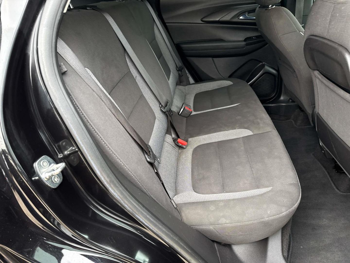 2022 Mosaic Black Metallic /Jet Black Chevrolet TrailBlazer FWD 4dr LS (KL79MMS21NB) , Automatic transmission, located at 6904 Johnston St., Lafayette, LA, 70503, (337) 988-1960, 30.143589, -92.100601 - Photo#8