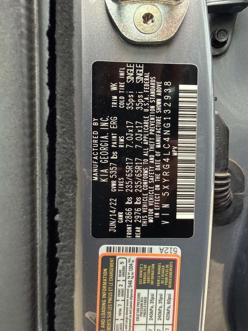 2022 Ebony Black /Black Kia Sorento LX FWD (5XYRG4LC4NG) , Automatic transmission, located at 6904 Johnston St., Lafayette, LA, 70503, (337) 988-1960, 30.143589, -92.100601 - Photo#18