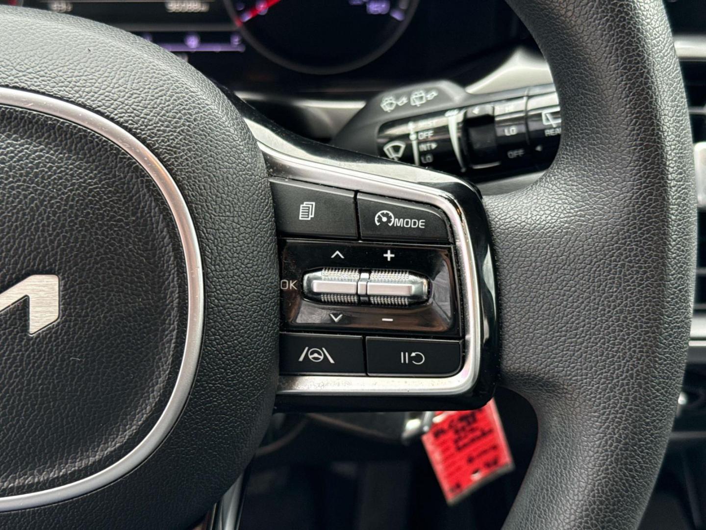 2022 Ebony Black /Black Kia Sorento LX FWD (5XYRG4LC4NG) , Automatic transmission, located at 6904 Johnston St., Lafayette, LA, 70503, (337) 988-1960, 30.143589, -92.100601 - Photo#22