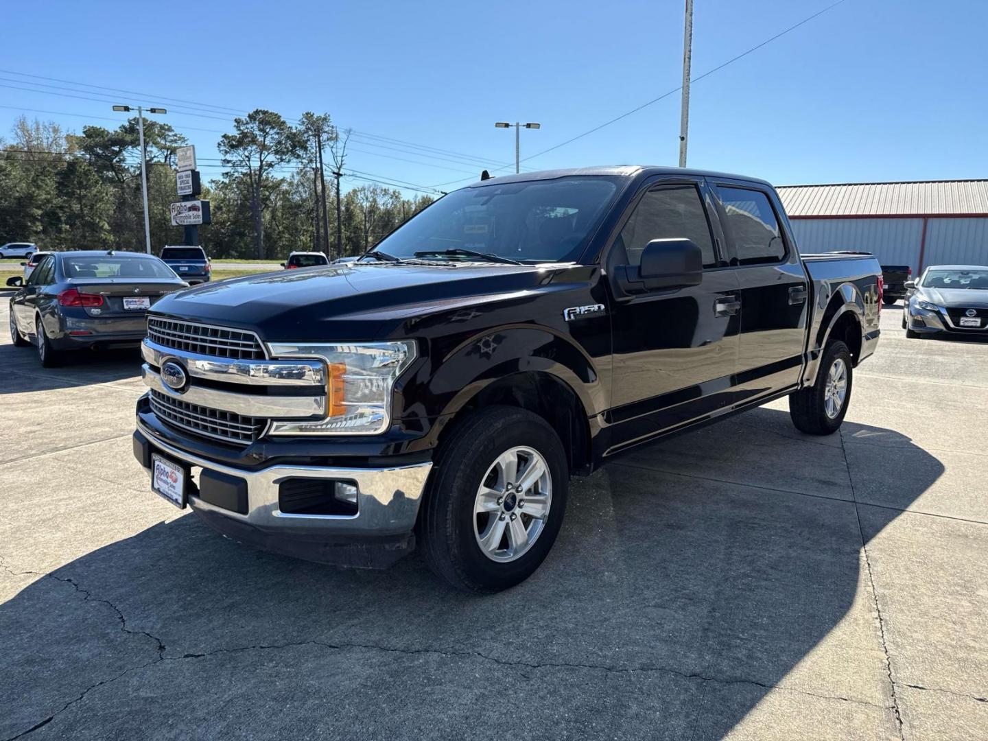 2020 Magma Red Metallic /Medium Earth Gray Ford F-150 XLT 2WD SuperCrew 5.5' Box (1FTEW1C51LK) , Automatic transmission, located at 6904 Johnston St., Lafayette, LA, 70503, (337) 988-1960, 30.143589, -92.100601 - Photo#2