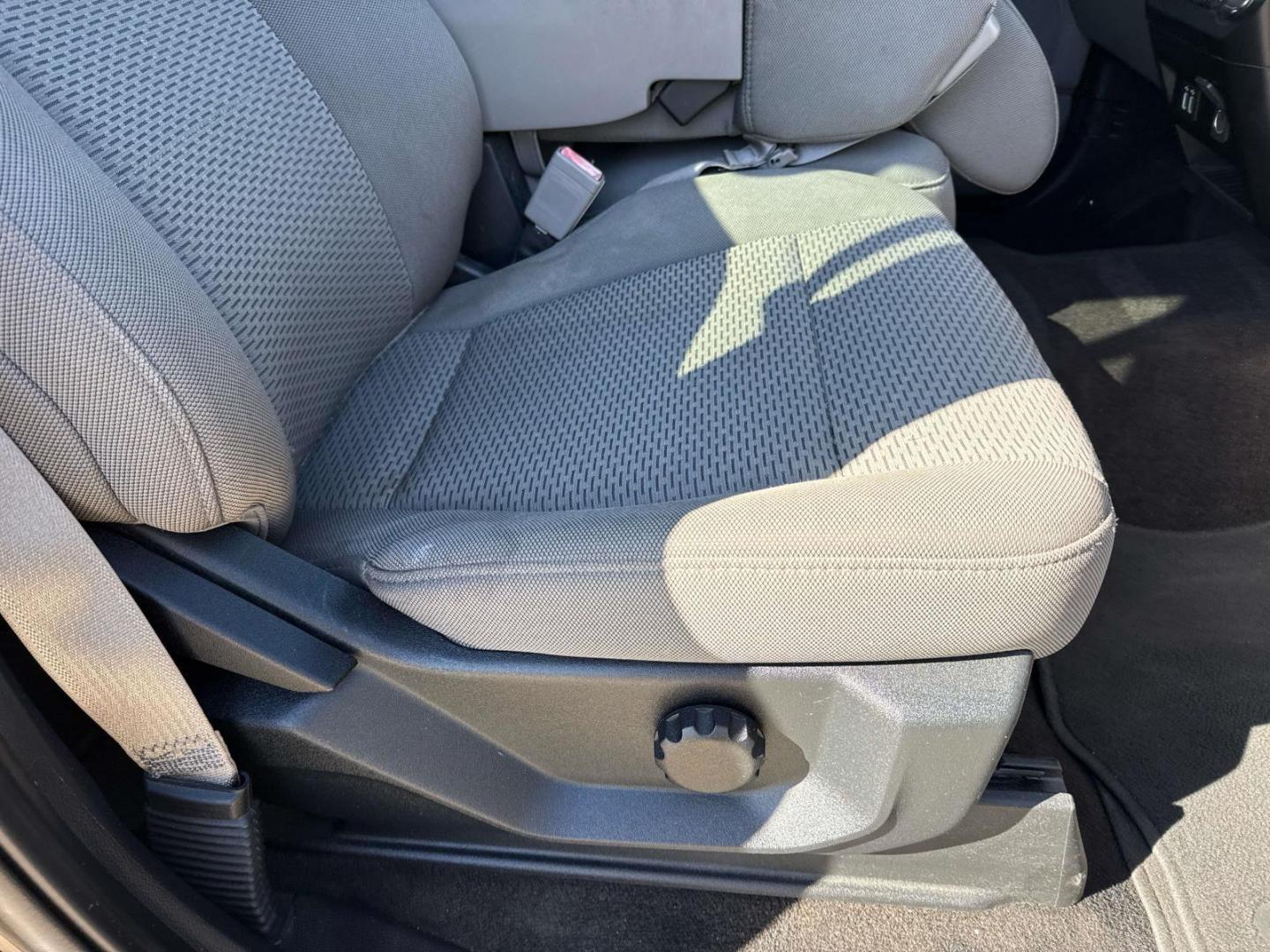 2020 Magma Red Metallic /Medium Earth Gray Ford F-150 XLT 2WD SuperCrew 5.5' Box (1FTEW1C51LK) , Automatic transmission, located at 6904 Johnston St., Lafayette, LA, 70503, (337) 988-1960, 30.143589, -92.100601 - Photo#10