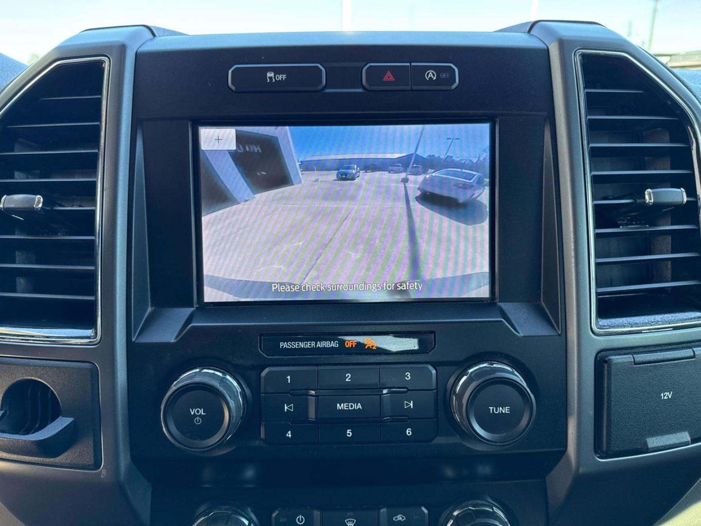 2020 Magma Red Metallic /Medium Earth Gray Ford F-150 XLT 2WD SuperCrew 5.5' Box (1FTEW1C51LK) , Automatic transmission, located at 6904 Johnston St., Lafayette, LA, 70503, (337) 988-1960, 30.143589, -92.100601 - Photo#24