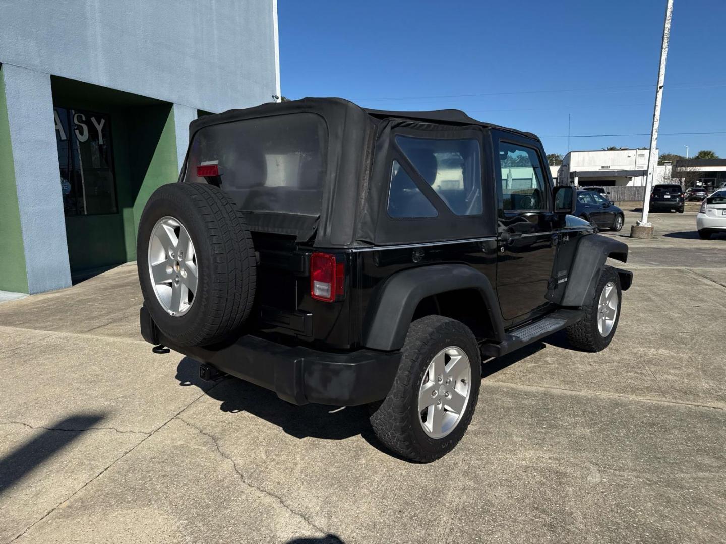 2013 Black /Black Interior Jeep Wrangler 4WD 2dr Sport (1C4AJWAG5DL) , Automatic transmission, located at 6904 Johnston St., Lafayette, LA, 70503, (337) 988-1960, 30.143589, -92.100601 - Photo#6