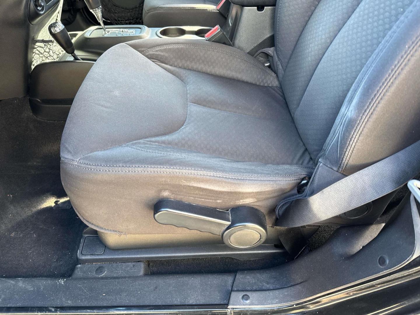 2013 Black /Black Interior Jeep Wrangler 4WD 2dr Sport (1C4AJWAG5DL) , Automatic transmission, located at 6904 Johnston St., Lafayette, LA, 70503, (337) 988-1960, 30.143589, -92.100601 - Photo#16