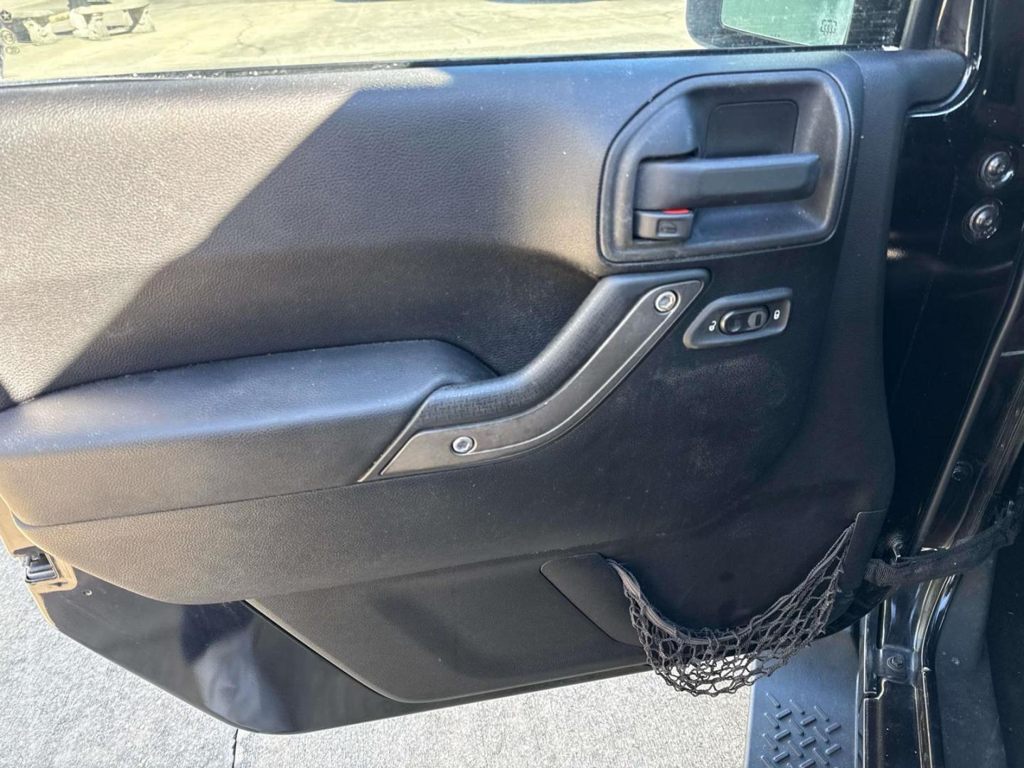 2013 Black /Black Interior Jeep Wrangler 4WD 2dr Sport (1C4AJWAG5DL) , Automatic transmission, located at 6904 Johnston St., Lafayette, LA, 70503, (337) 988-1960, 30.143589, -92.100601 - Photo#17