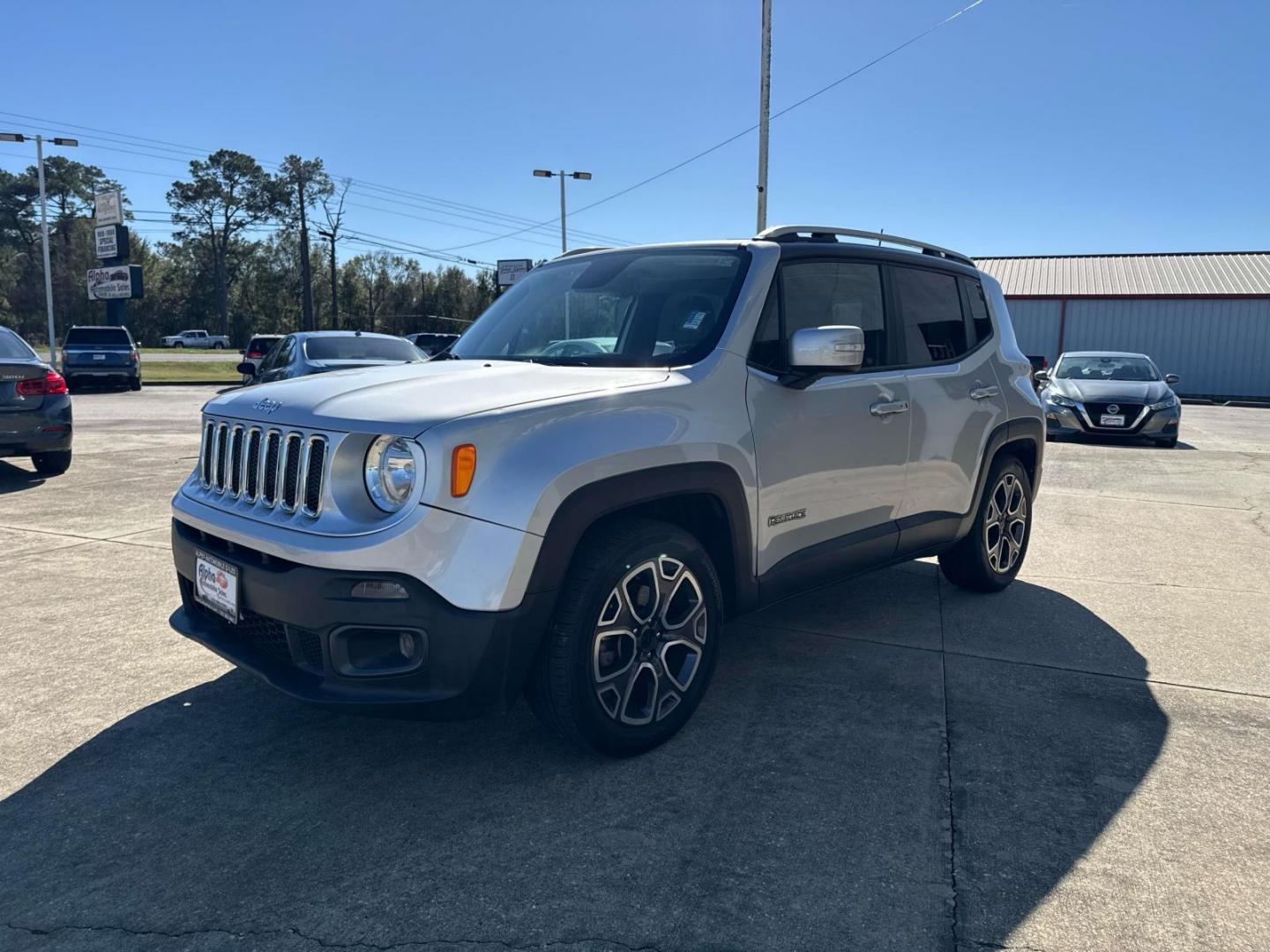 2018 Silver /Black Jeep Renegade Limited FWD (ZACCJADB9JP) , Automatic transmission, located at 6904 Johnston St., Lafayette, LA, 70503, (337) 988-1960, 30.143589, -92.100601 - Photo#2
