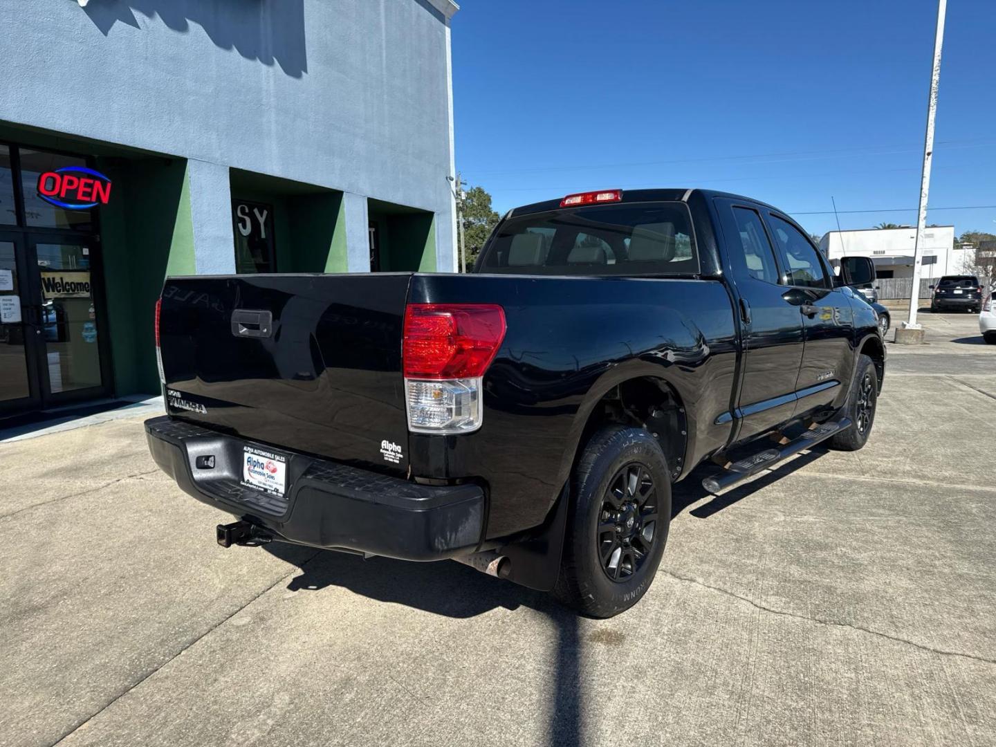 2013 Black /Graphite Toyota Tundra 2WD Truck Double Cab 4.6L V8 6-Spd AT (Natl) (5TFRM5F14DX) , Automatic transmission, located at 6904 Johnston St., Lafayette, LA, 70503, (337) 988-1960, 30.143589, -92.100601 - Photo#6