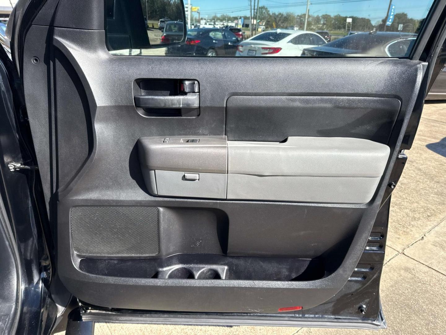 2013 Black /Graphite Toyota Tundra 2WD Truck Double Cab 4.6L V8 6-Spd AT (Natl) (5TFRM5F14DX) , Automatic transmission, located at 6904 Johnston St., Lafayette, LA, 70503, (337) 988-1960, 30.143589, -92.100601 - Photo#13