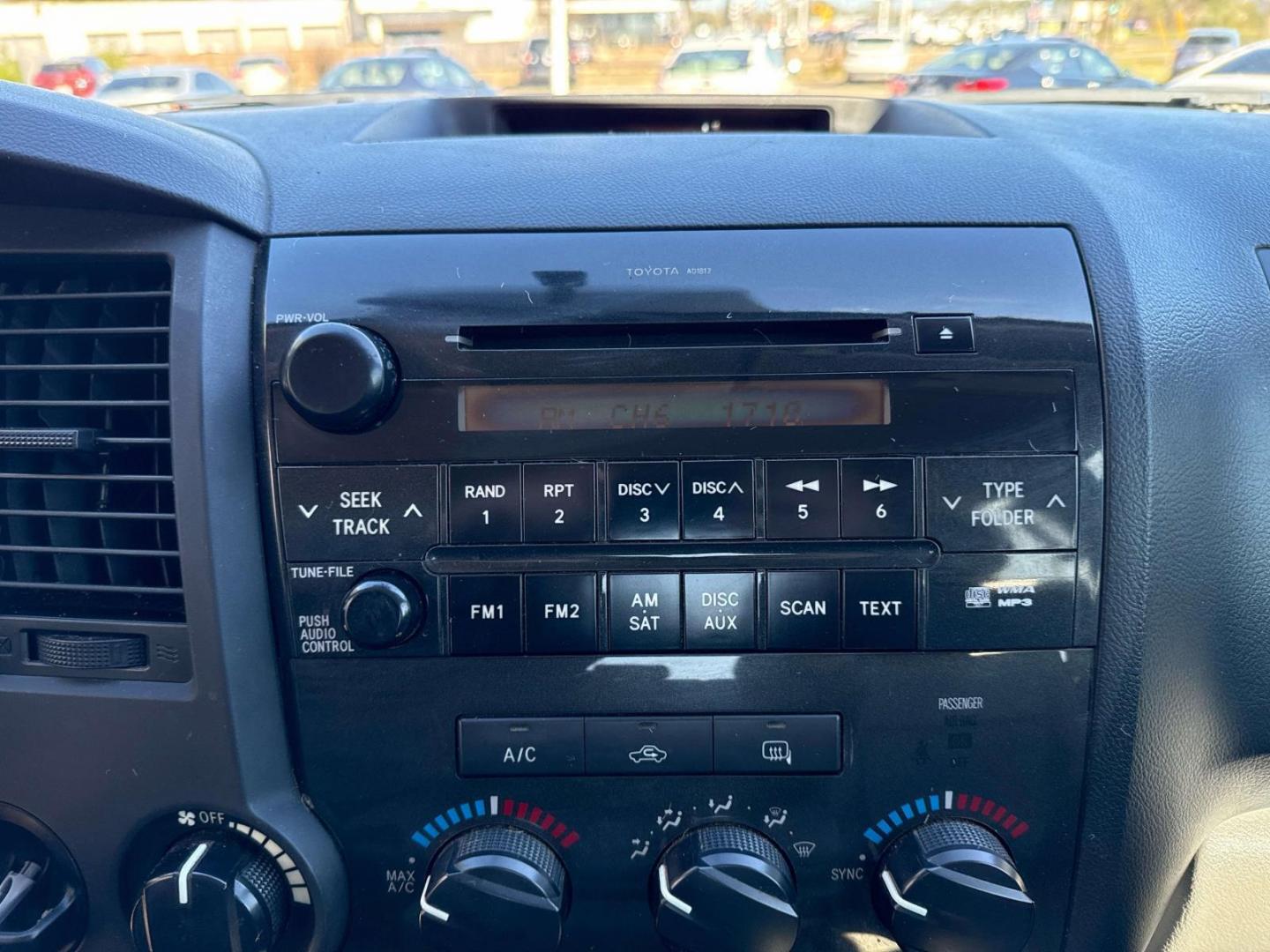 2013 Black /Graphite Toyota Tundra 2WD Truck Double Cab 4.6L V8 6-Spd AT (Natl) (5TFRM5F14DX) , Automatic transmission, located at 6904 Johnston St., Lafayette, LA, 70503, (337) 988-1960, 30.143589, -92.100601 - Photo#21