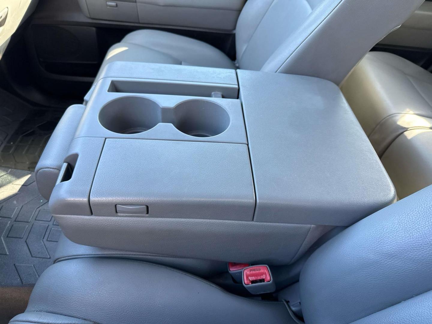 2013 Black /Graphite Toyota Tundra 2WD Truck Double Cab 4.6L V8 6-Spd AT (Natl) (5TFRM5F14DX) , Automatic transmission, located at 6904 Johnston St., Lafayette, LA, 70503, (337) 988-1960, 30.143589, -92.100601 - Photo#25