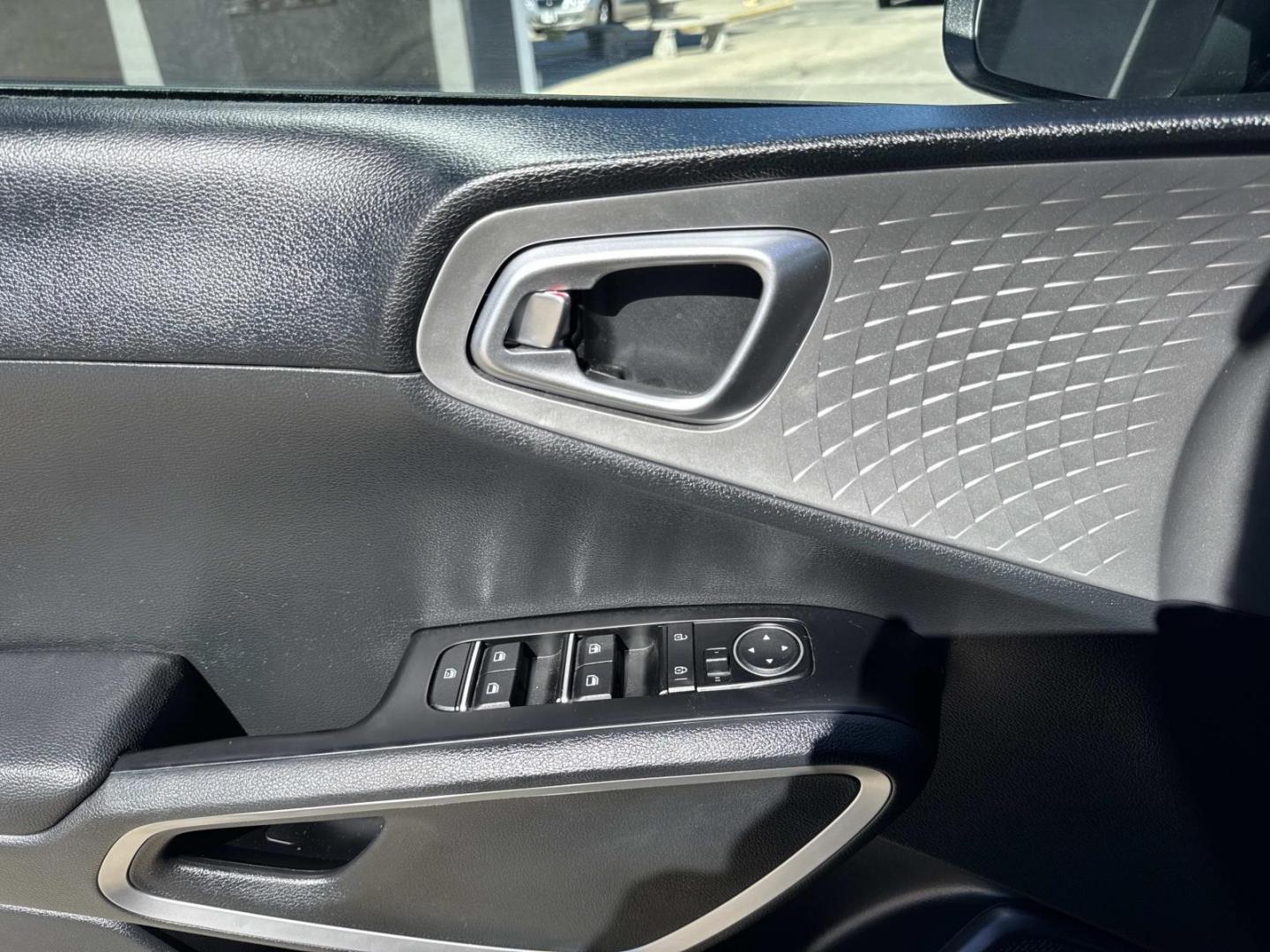 2024 Black /Black/Gray Kia Soul LX IVT (KNDJ23AUXR7) , Automatic transmission, located at 6904 Johnston St., Lafayette, LA, 70503, (337) 988-1960, 30.143589, -92.100601 - Photo#19