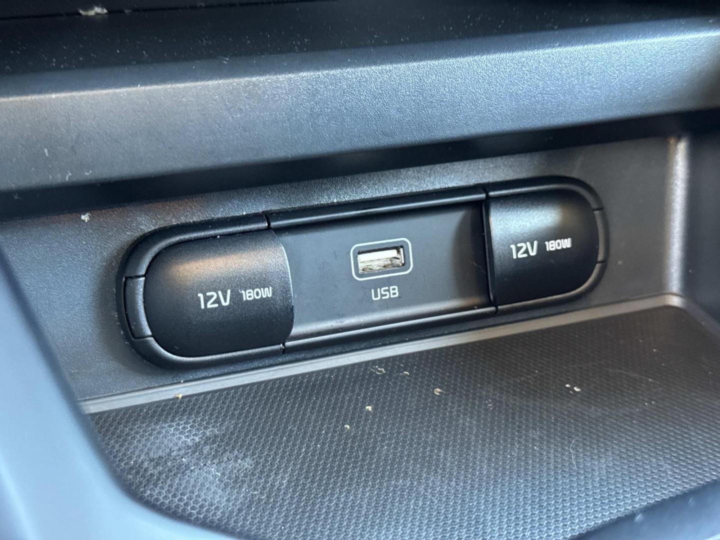 2024 Black /Black/Gray Kia Soul LX IVT (KNDJ23AUXR7) , Automatic transmission, located at 6904 Johnston St., Lafayette, LA, 70503, (337) 988-1960, 30.143589, -92.100601 - Photo#26