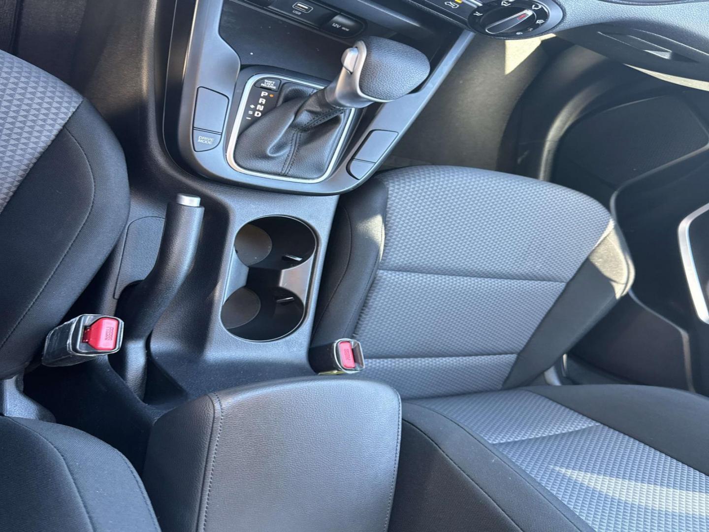 2024 Black /Black/Gray Kia Soul LX IVT (KNDJ23AUXR7) , Automatic transmission, located at 6904 Johnston St., Lafayette, LA, 70503, (337) 988-1960, 30.143589, -92.100601 - Photo#28