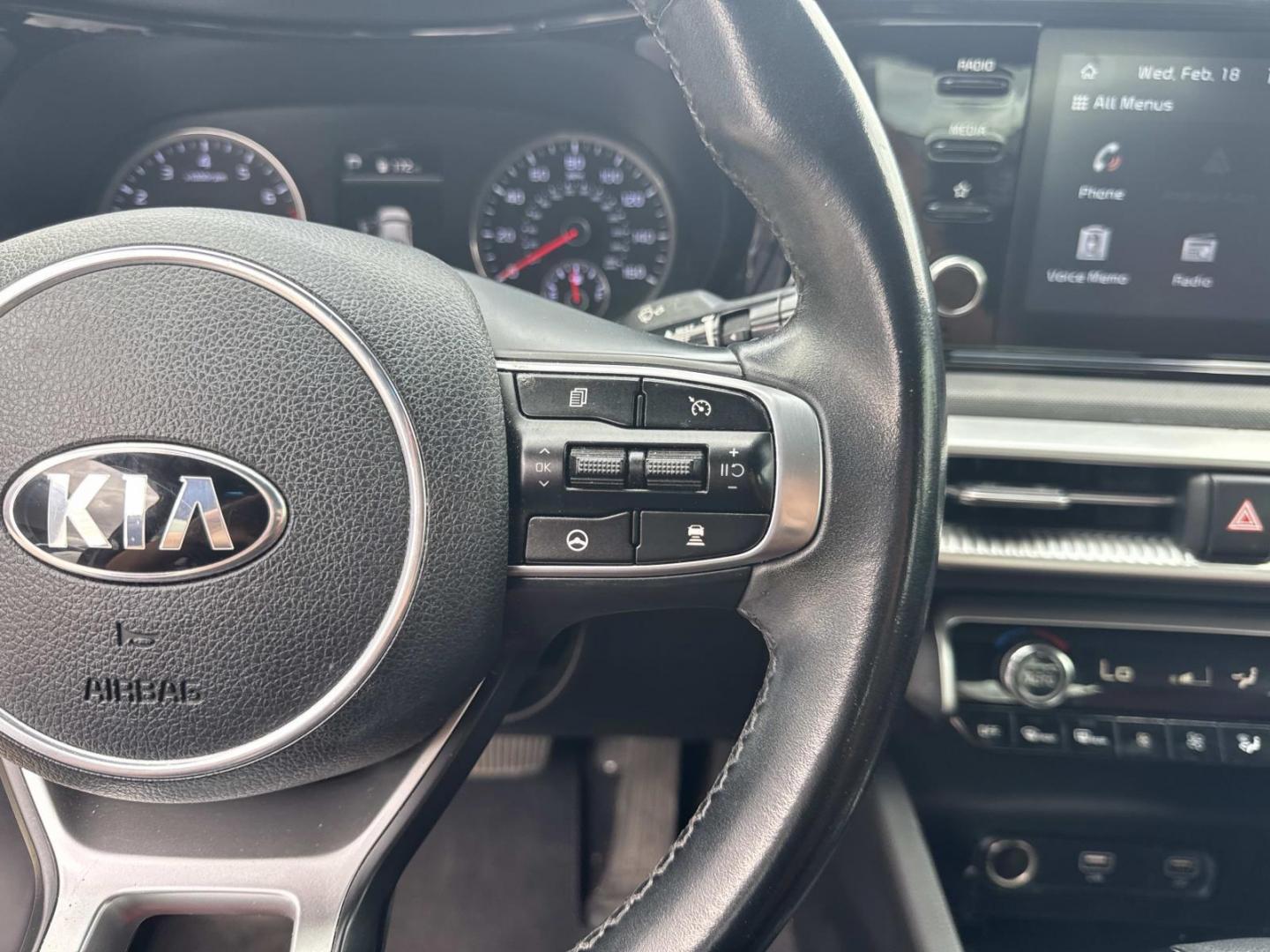 2021 Wolf Gray /Red Kia K5 GT-Line Auto FWD (5XXG64J20MG) , Automatic transmission, located at 6904 Johnston St., Lafayette, LA, 70503, (337) 988-1960, 30.143589, -92.100601 - Photo#23