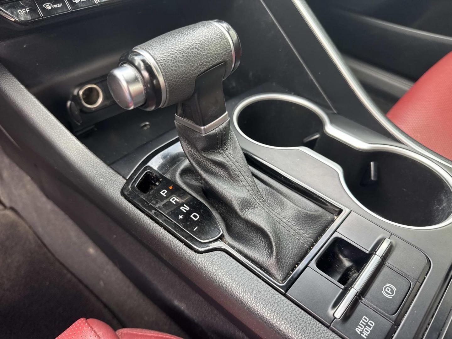 2021 Wolf Gray /Red Kia K5 GT-Line Auto FWD (5XXG64J20MG) , Automatic transmission, located at 6904 Johnston St., Lafayette, LA, 70503, (337) 988-1960, 30.143589, -92.100601 - Photo#26