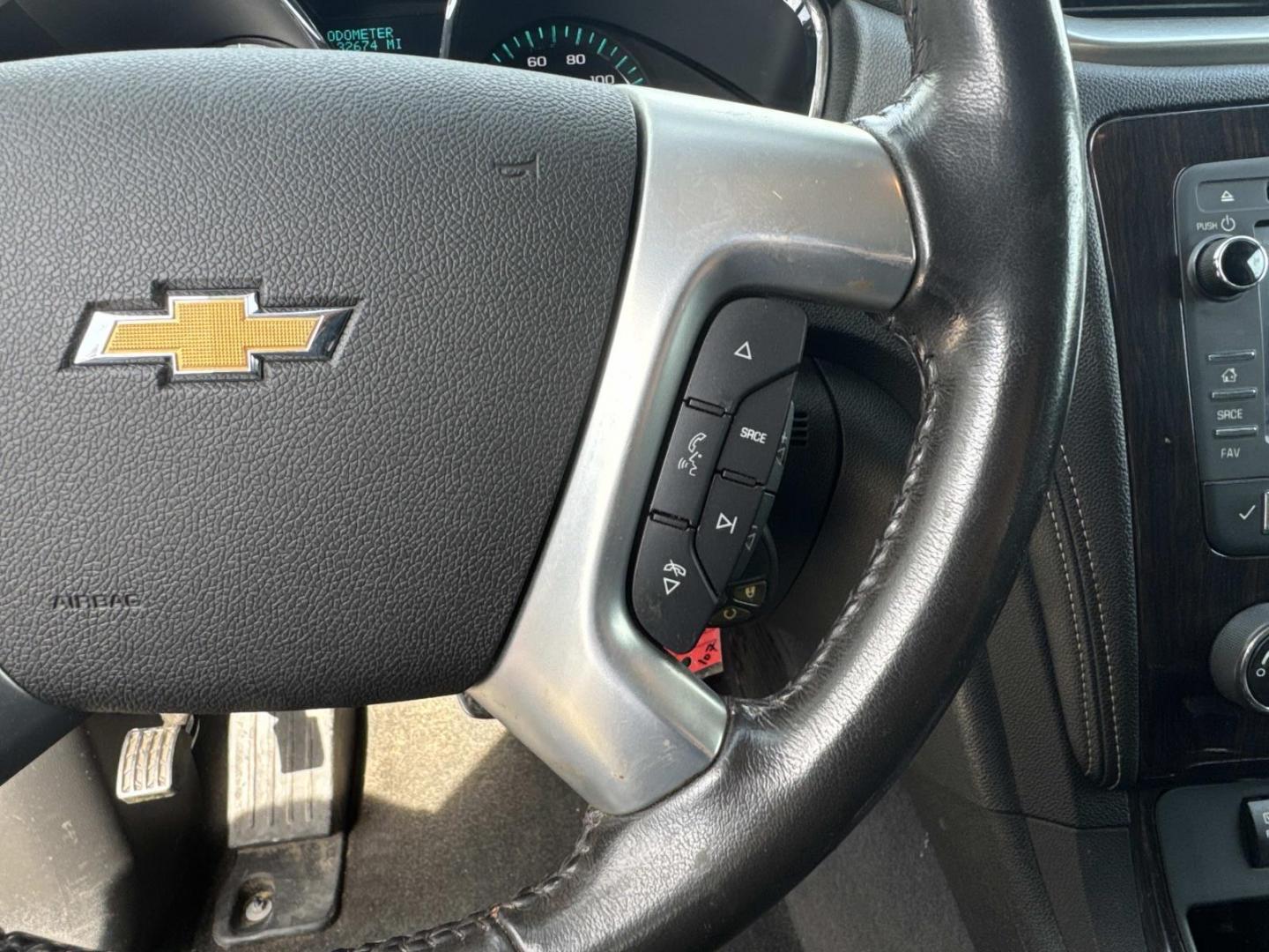 2017 Black /Black Chevrolet Traverse FWD 4dr LT w/1LT (1GNKRGKD7HJ) , Automatic transmission, located at 6904 Johnston St., Lafayette, LA, 70503, (337) 988-1960, 30.143589, -92.100601 - Photo#22