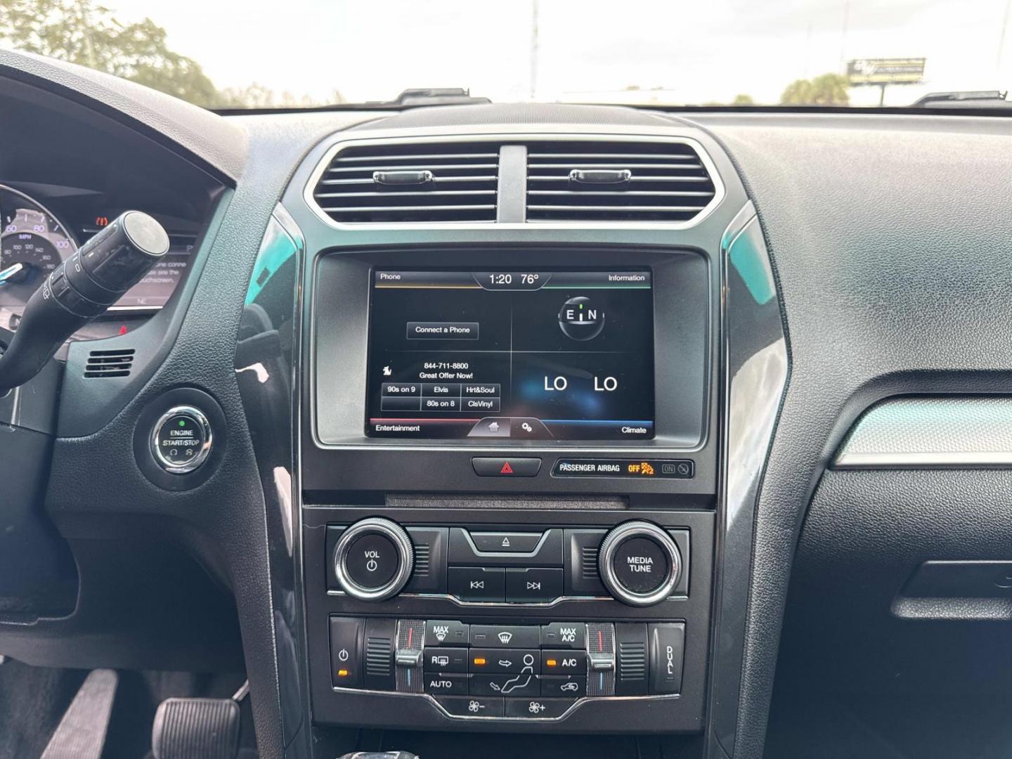 2016 Red /Black Ford Explorer FWD 4dr XLT (1FM5K7D8XGG) , Automatic transmission, located at 6904 Johnston St., Lafayette, LA, 70503, (337) 988-1960, 30.143589, -92.100601 - Photo#23