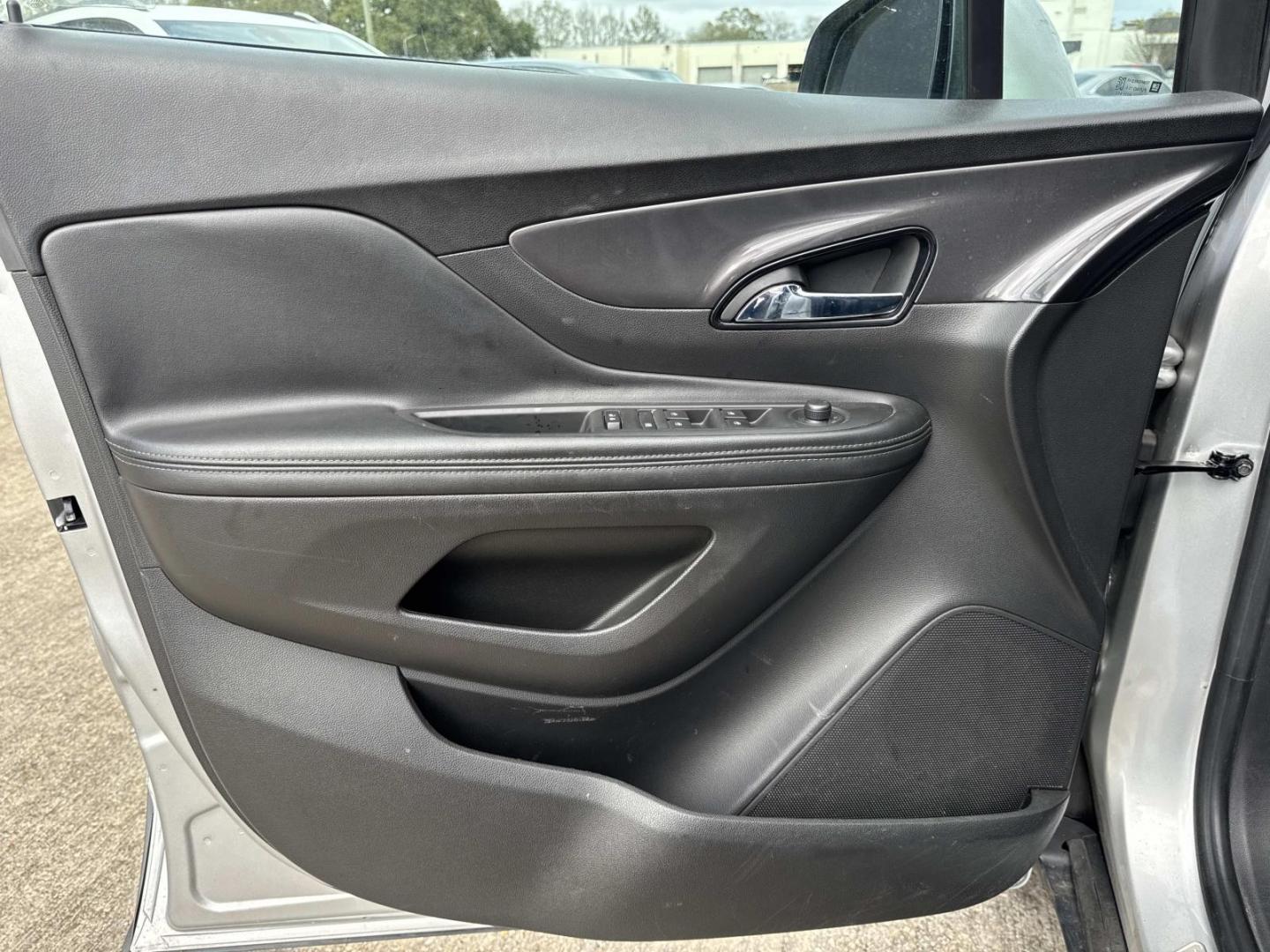 2019 Silver /Black Buick Encore FWD 4dr Preferred (KL4CJASB9KB) , Automatic transmission, located at 6904 Johnston St., Lafayette, LA, 70503, (337) 988-1960, 30.143589, -92.100601 - Photo#17