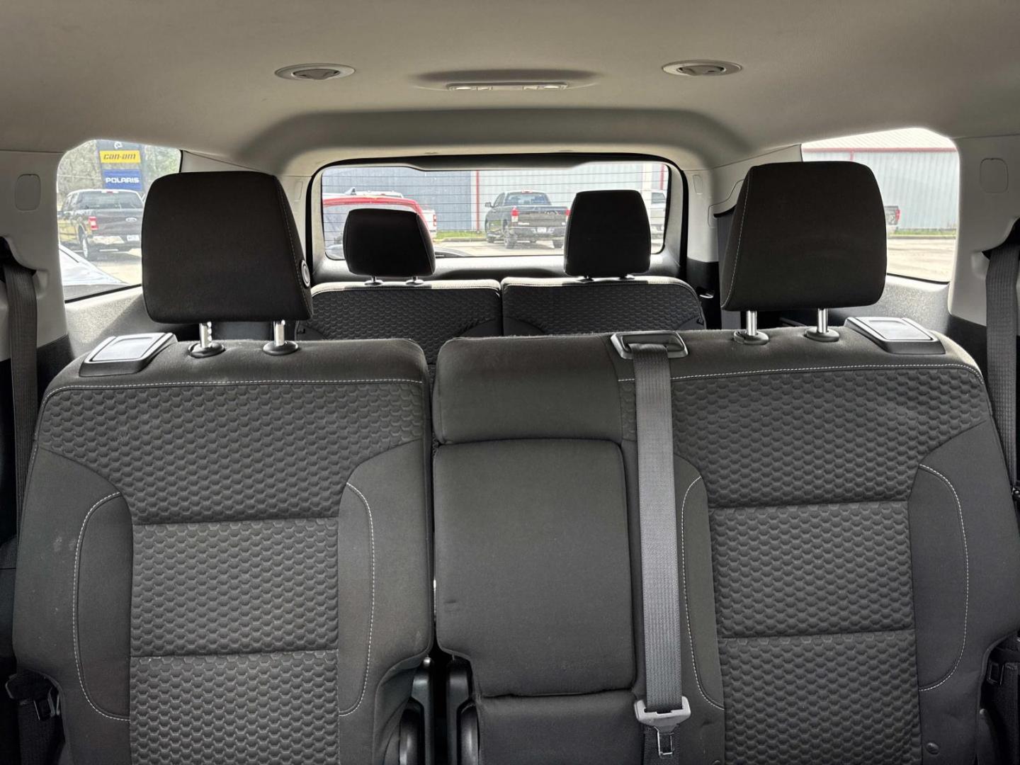 2018 White /Black GMC Acadia FWD 4dr SLE w/SLE-2 (1GKKNLLA9JZ) , Automatic transmission, located at 6904 Johnston St., Lafayette, LA, 70503, (337) 988-1960, 30.143589, -92.100601 - Photo#8