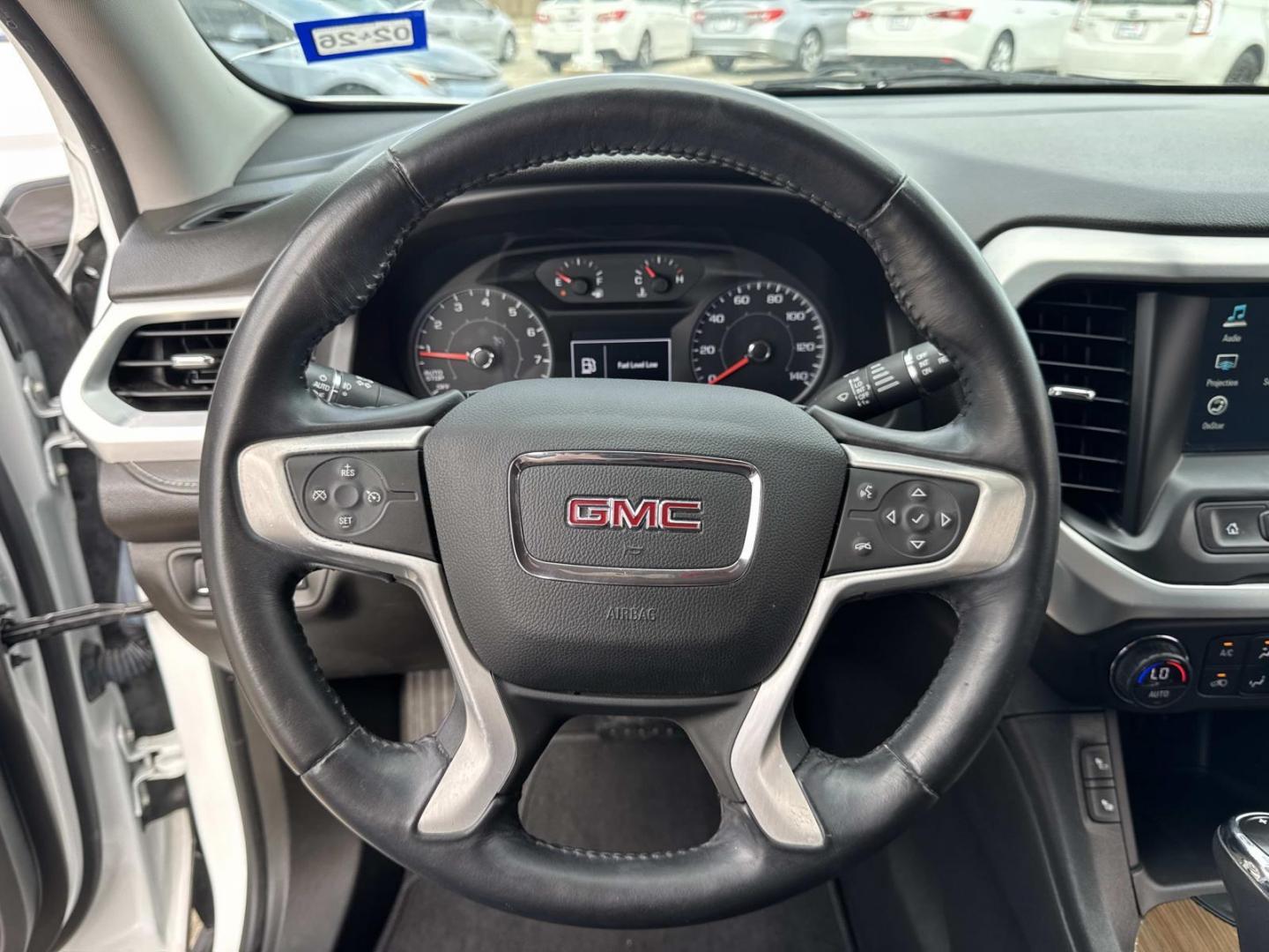 2018 White /Black GMC Acadia FWD 4dr SLE w/SLE-2 (1GKKNLLA9JZ) , Automatic transmission, located at 6904 Johnston St., Lafayette, LA, 70503, (337) 988-1960, 30.143589, -92.100601 - Photo#20