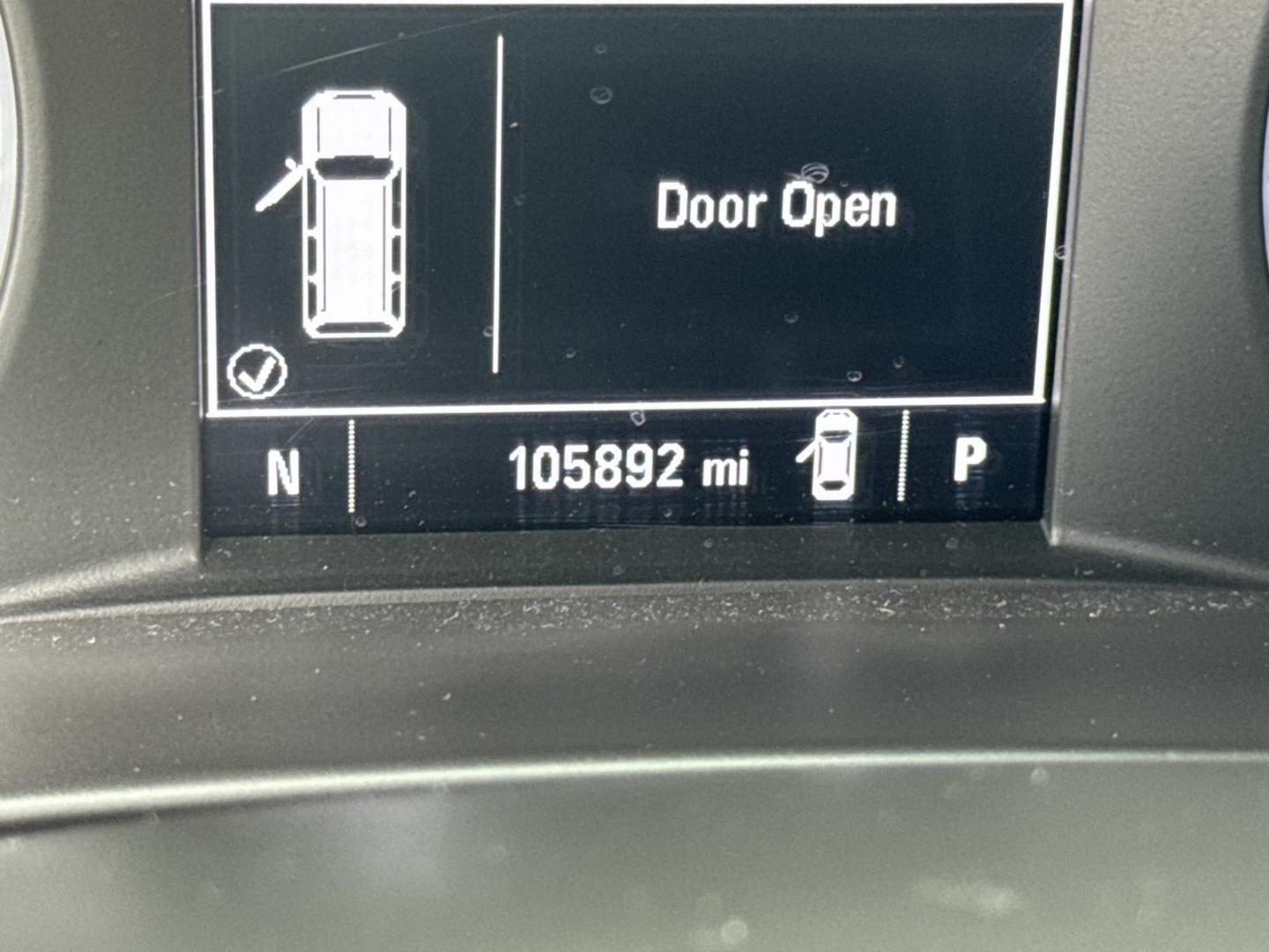 2018 White /Black GMC Acadia FWD 4dr SLE w/SLE-2 (1GKKNLLA9JZ) , Automatic transmission, located at 6904 Johnston St., Lafayette, LA, 70503, (337) 988-1960, 30.143589, -92.100601 - Photo#29