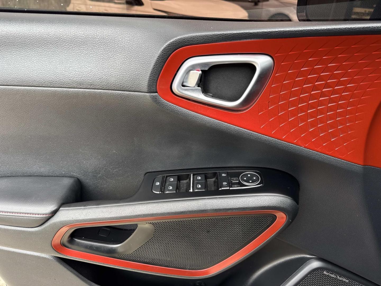 2020 Gray /Black Kia Soul GT-Line Turbo DCT (KNDJ53AF9L7) , Automatic transmission, located at 6904 Johnston St., Lafayette, LA, 70503, (337) 988-1960, 30.143589, -92.100601 - Photo#18