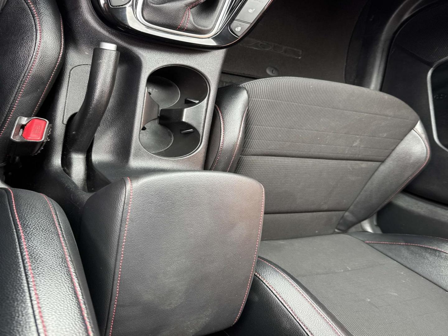 2020 Gray /Black Kia Soul GT-Line Turbo DCT (KNDJ53AF9L7) , Automatic transmission, located at 6904 Johnston St., Lafayette, LA, 70503, (337) 988-1960, 30.143589, -92.100601 - Photo#28