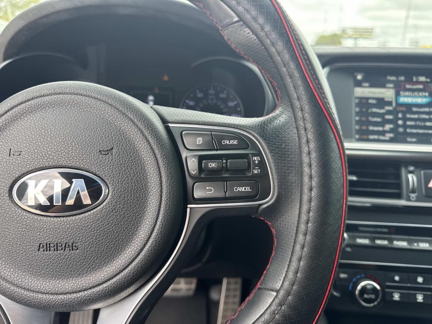 2016 White /Maroon Kia Optima 4dr Sdn SX Turbo (5XXGW4L2XGG) , Automatic transmission, located at 6904 Johnston St., Lafayette, LA, 70503, (337) 988-1960, 30.143589, -92.100601 - Photo#23