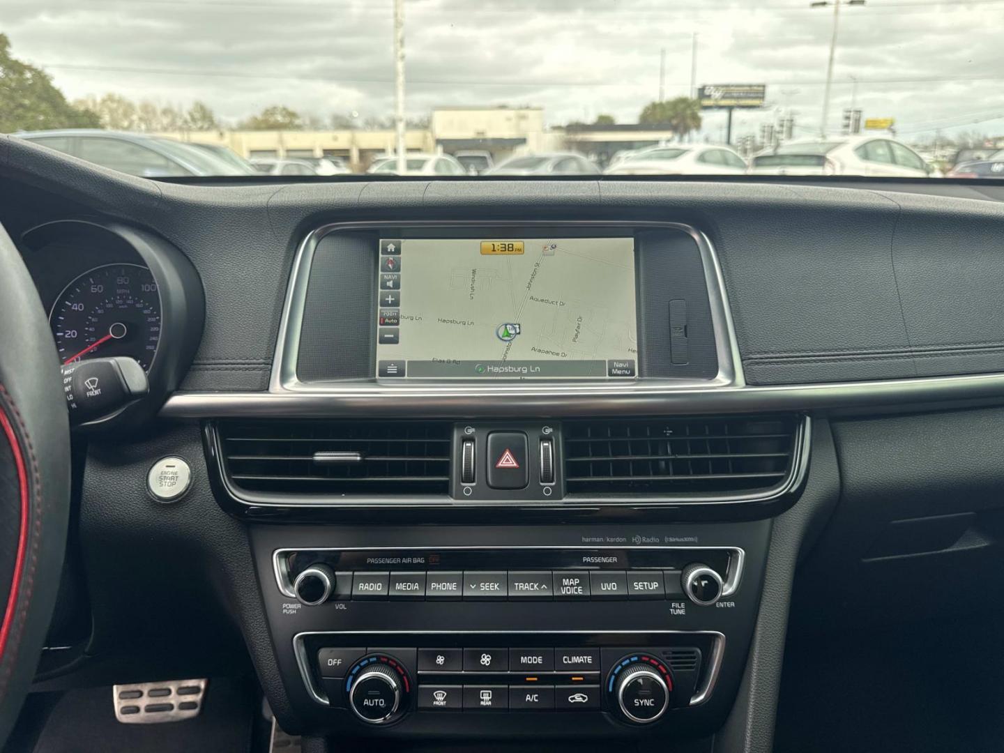 2016 White /Maroon Kia Optima 4dr Sdn SX Turbo (5XXGW4L2XGG) , Automatic transmission, located at 6904 Johnston St., Lafayette, LA, 70503, (337) 988-1960, 30.143589, -92.100601 - Photo#24