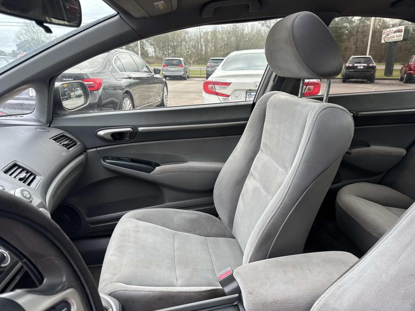 2007 Gold /Gray Honda Civic Sdn 4dr AT EX (1HGFA16857L) , Automatic transmission, located at 6904 Johnston St., Lafayette, LA, 70503, (337) 988-1960, 30.143589, -92.100601 - Photo#15