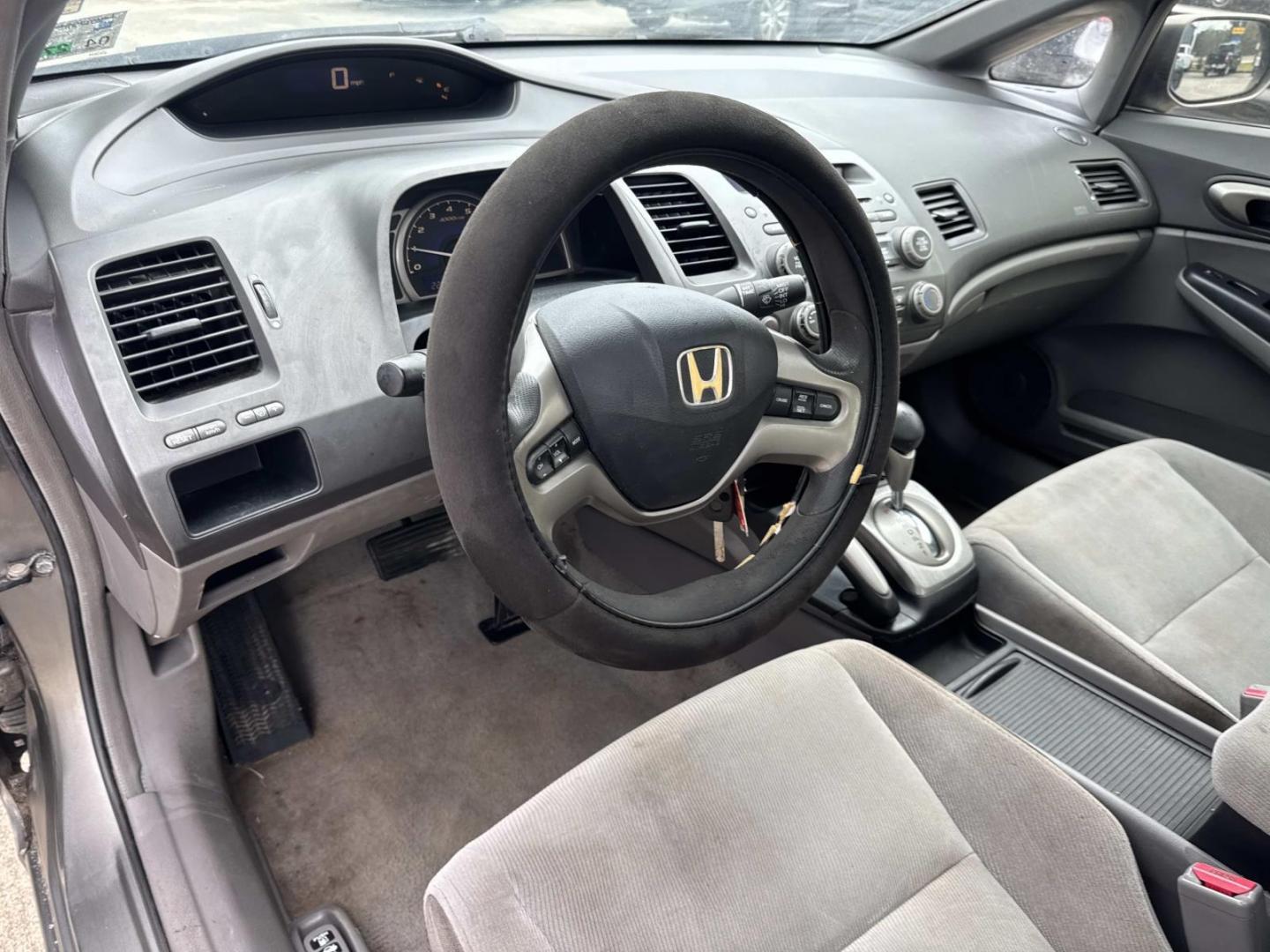 2007 Gold /Gray Honda Civic Sdn 4dr AT EX (1HGFA16857L) , Automatic transmission, located at 6904 Johnston St., Lafayette, LA, 70503, (337) 988-1960, 30.143589, -92.100601 - Photo#17
