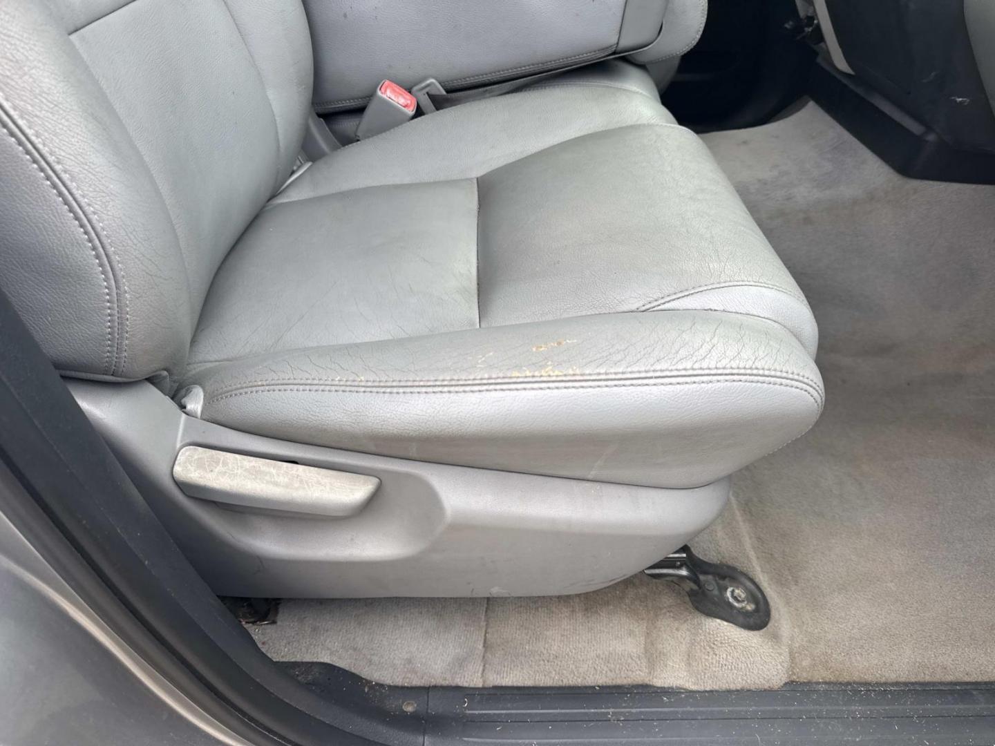 2007 Silver /Gray Toyota Tundra 2WD CrewMax 145.7 5.7L SR5 (Natl) (5TBEV54137S) , Automatic transmission, located at 6904 Johnston St., Lafayette, LA, 70503, (337) 988-1960, 30.143589, -92.100601 - May need some tune up / plugs or wire etc. - Photo#10