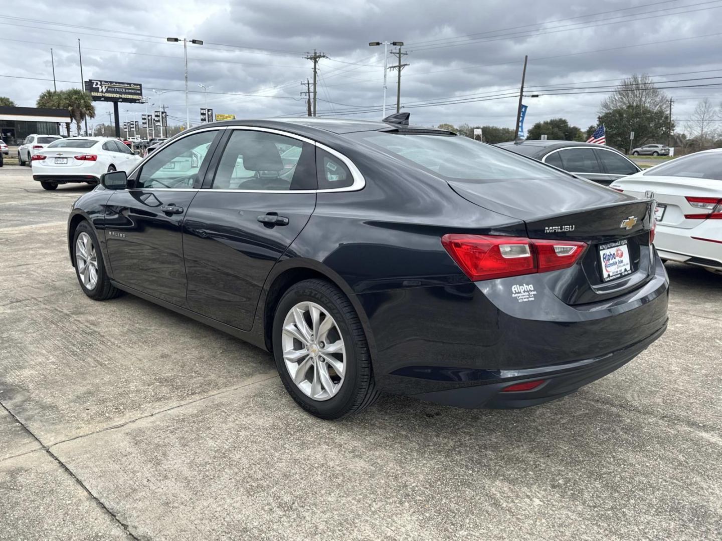 2023 Gray /Black Chevrolet Malibu 4dr Sdn 1LT (1G1ZD5ST5PF) , Automatic transmission, located at 6904 Johnston St., Lafayette, LA, 70503, (337) 988-1960, 30.143589, -92.100601 - Photo#4