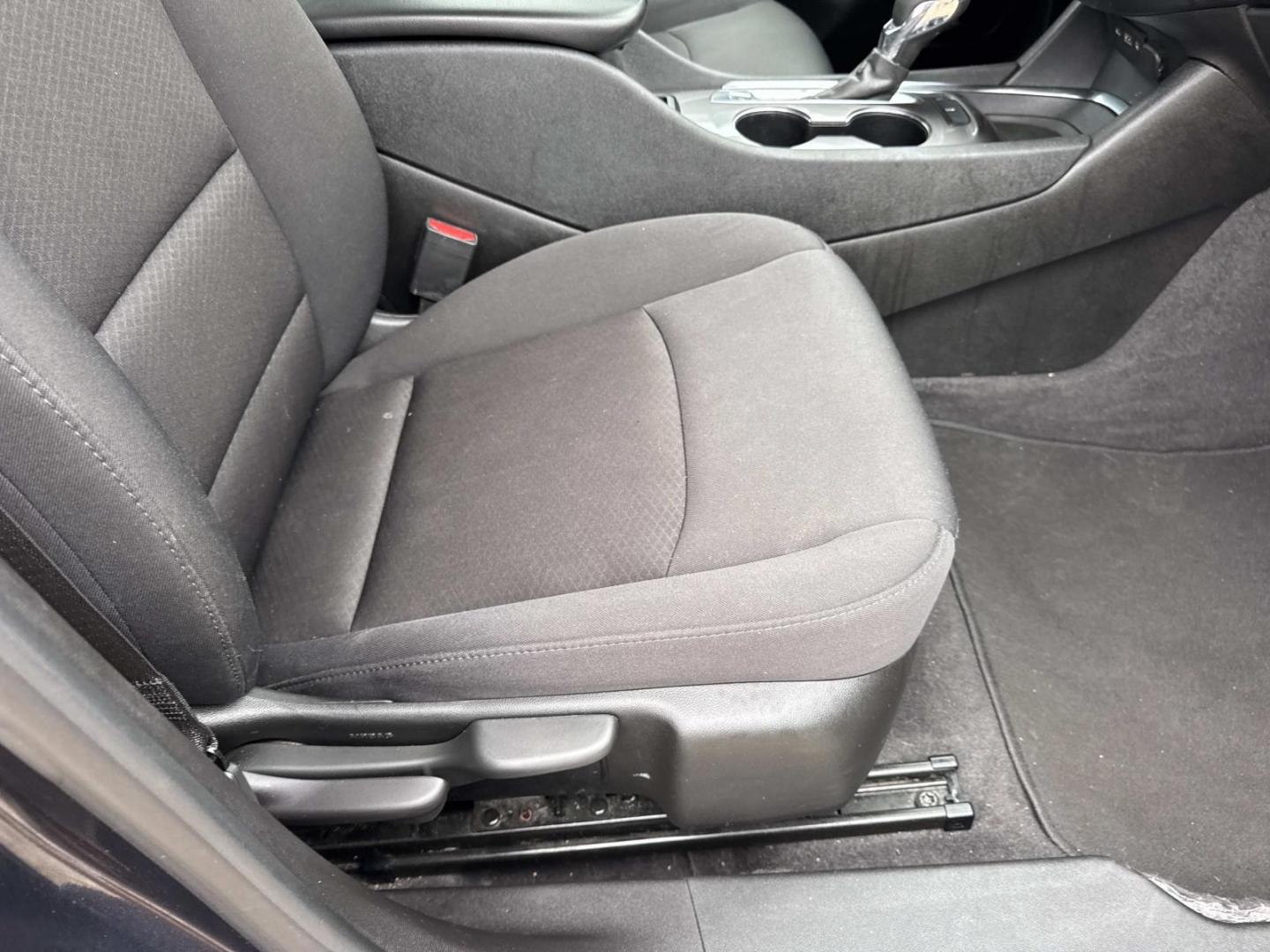 2023 Gray /Black Chevrolet Malibu 4dr Sdn 1LT (1G1ZD5ST5PF) , Automatic transmission, located at 6904 Johnston St., Lafayette, LA, 70503, (337) 988-1960, 30.143589, -92.100601 - Photo#11