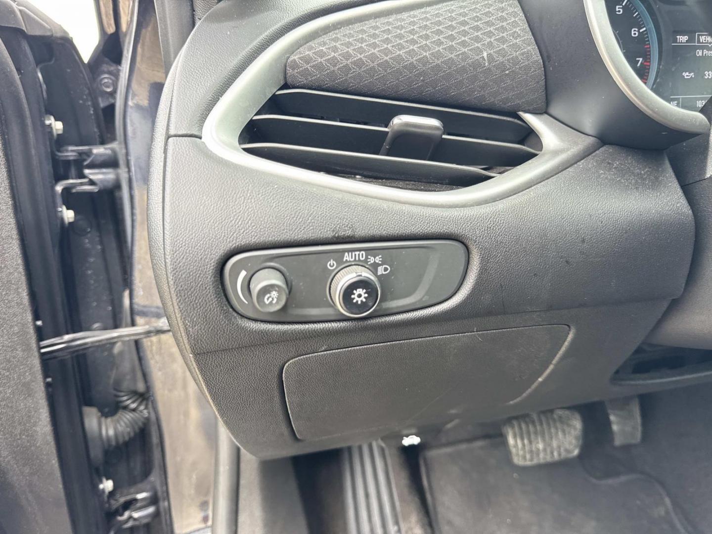 2023 Gray /Black Chevrolet Malibu 4dr Sdn 1LT (1G1ZD5ST5PF) , Automatic transmission, located at 6904 Johnston St., Lafayette, LA, 70503, (337) 988-1960, 30.143589, -92.100601 - Photo#20