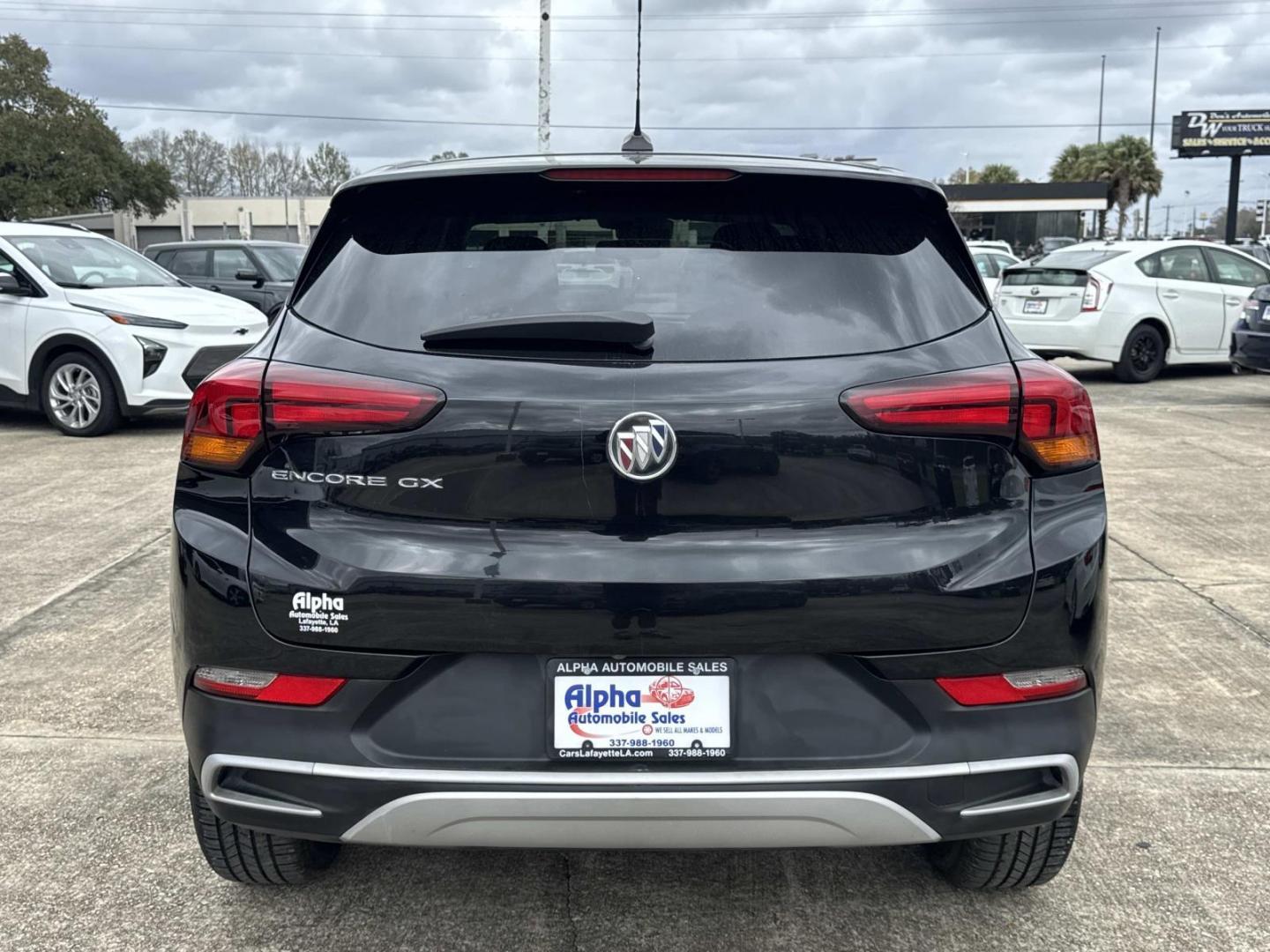 2021 Black /Ebony with Ebony interior accents Buick Encore GX FWD 4dr Preferred (KL4MMBS25MB) , Automatic transmission, located at 6904 Johnston St., Lafayette, LA, 70503, (337) 988-1960, 30.143589, -92.100601 - Photo#5