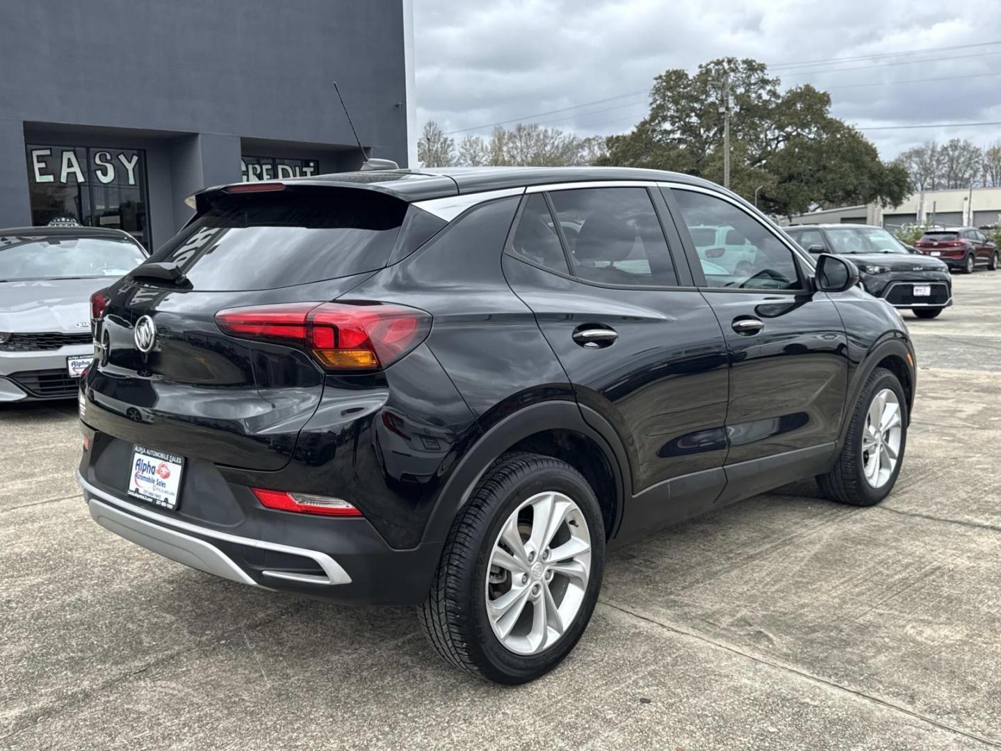 2021 Black /Ebony with Ebony interior accents Buick Encore GX FWD 4dr Preferred (KL4MMBS25MB) , Automatic transmission, located at 6904 Johnston St., Lafayette, LA, 70503, (337) 988-1960, 30.143589, -92.100601 - Photo#6