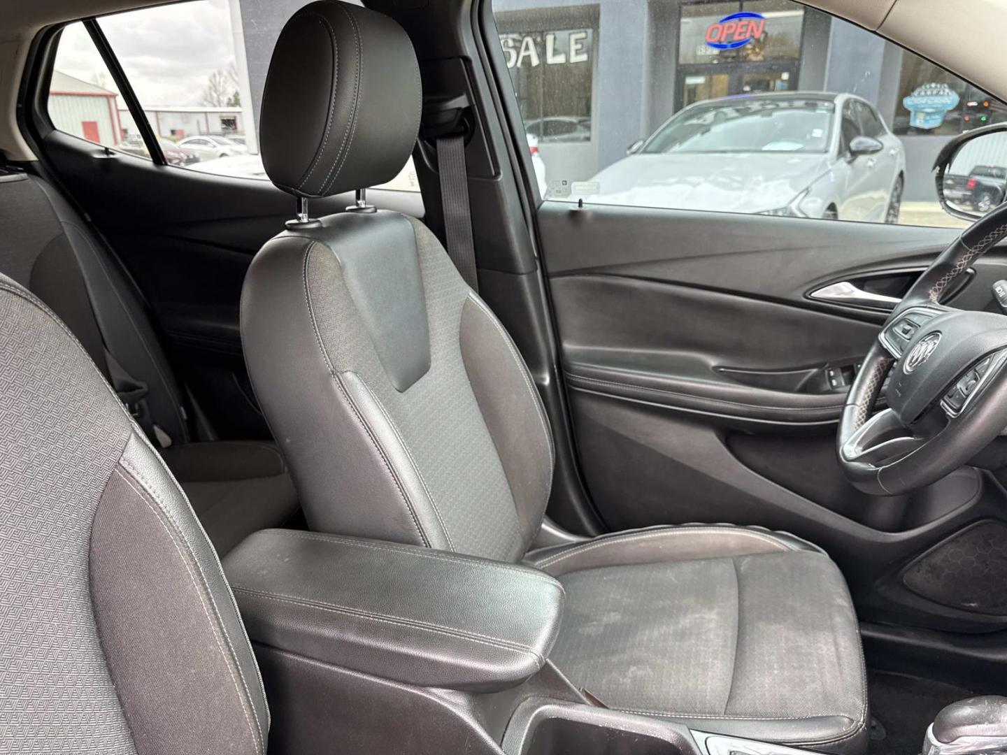 2021 Black /Ebony with Ebony interior accents Buick Encore GX FWD 4dr Preferred (KL4MMBS25MB) , Automatic transmission, located at 6904 Johnston St., Lafayette, LA, 70503, (337) 988-1960, 30.143589, -92.100601 - Photo#10