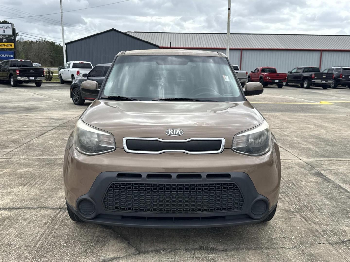 2015 Brown /Black Kia Soul 5dr Wgn Auto Base (KNDJN2A27F7) , Automatic transmission, located at 6904 Johnston St., Lafayette, LA, 70503, (337) 988-1960, 30.143589, -92.100601 - Photo#1