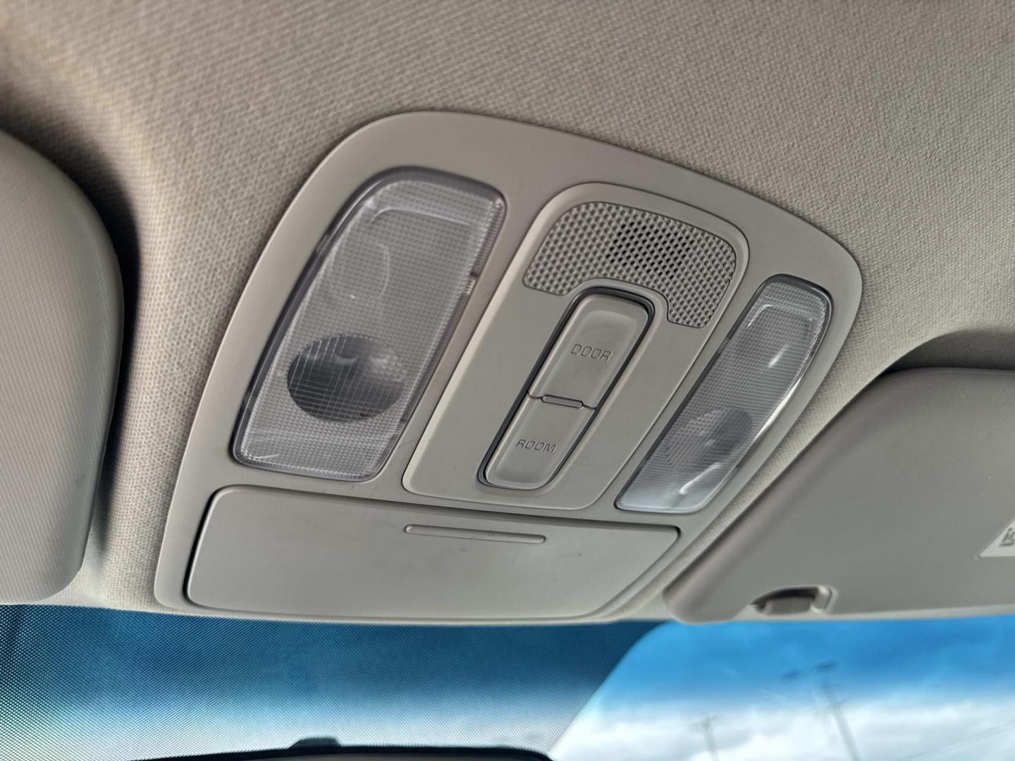 2015 Brown /Black Kia Soul 5dr Wgn Auto Base (KNDJN2A27F7) , Automatic transmission, located at 6904 Johnston St., Lafayette, LA, 70503, (337) 988-1960, 30.143589, -92.100601 - Photo#27