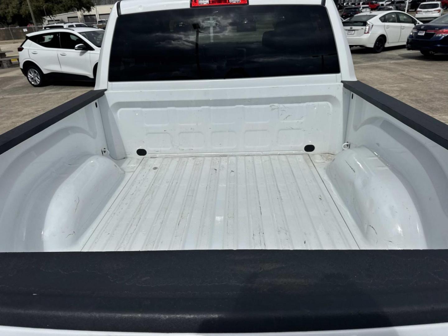 2023 Bright White Clearcoat /Diesel Gray/Black Ram 1500 Classic SLT 4x2 Crew Cab 5'7 Box (1C6RR6LG2PS) , Automatic transmission, located at 6904 Johnston St., Lafayette, LA, 70503, (337) 988-1960, 30.143589, -92.100601 - Photo#7