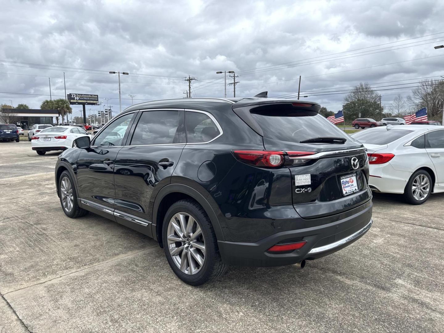 2021 Black /Black Mazda CX-9 Grand Touring FWD (JM3TCADY7M0) , Automatic transmission, located at 6904 Johnston St., Lafayette, LA, 70503, (337) 988-1960, 30.143589, -92.100601 - Photo#4