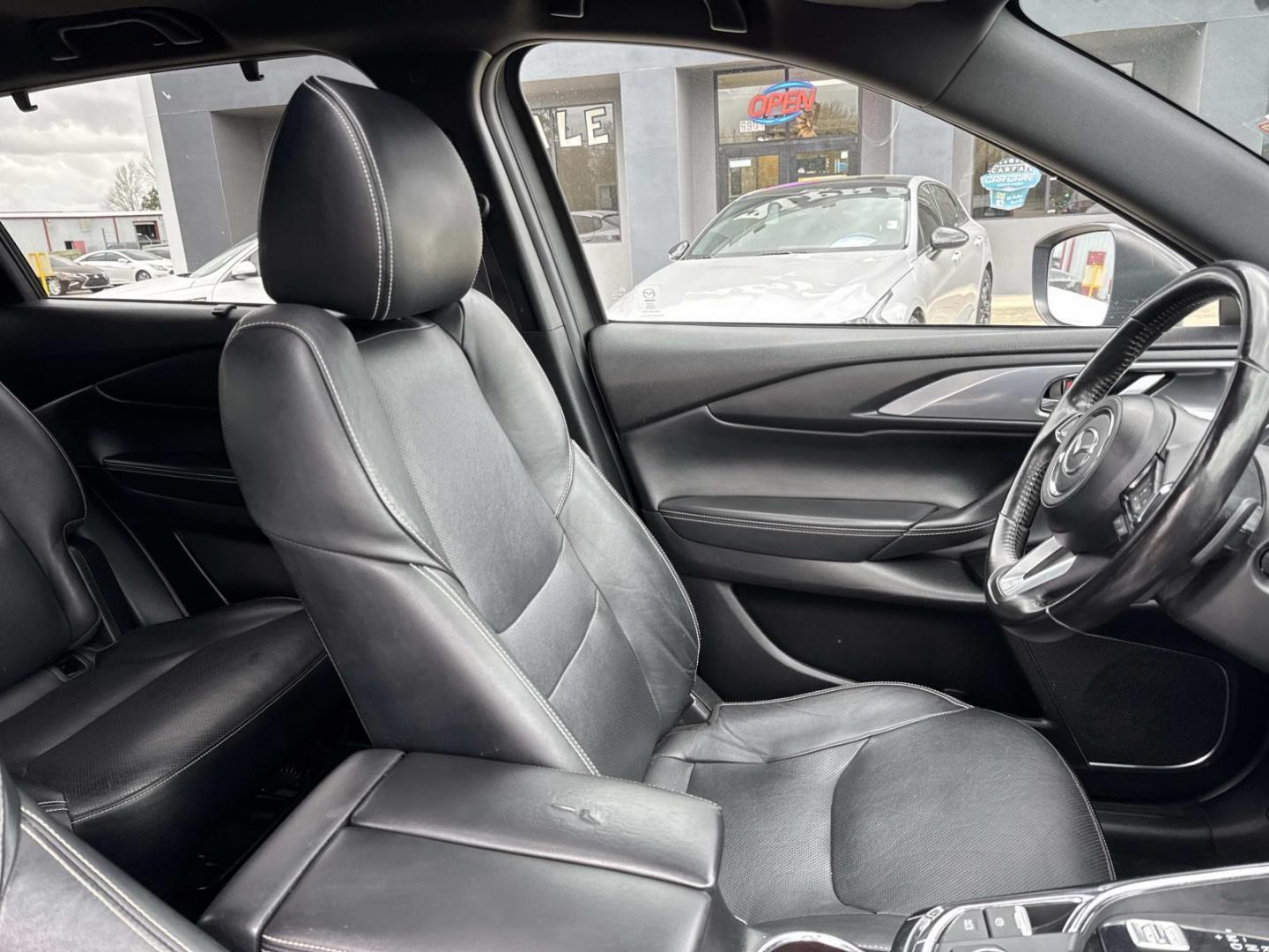 2021 Black /Black Mazda CX-9 Grand Touring FWD (JM3TCADY7M0) , Automatic transmission, located at 6904 Johnston St., Lafayette, LA, 70503, (337) 988-1960, 30.143589, -92.100601 - Photo#12