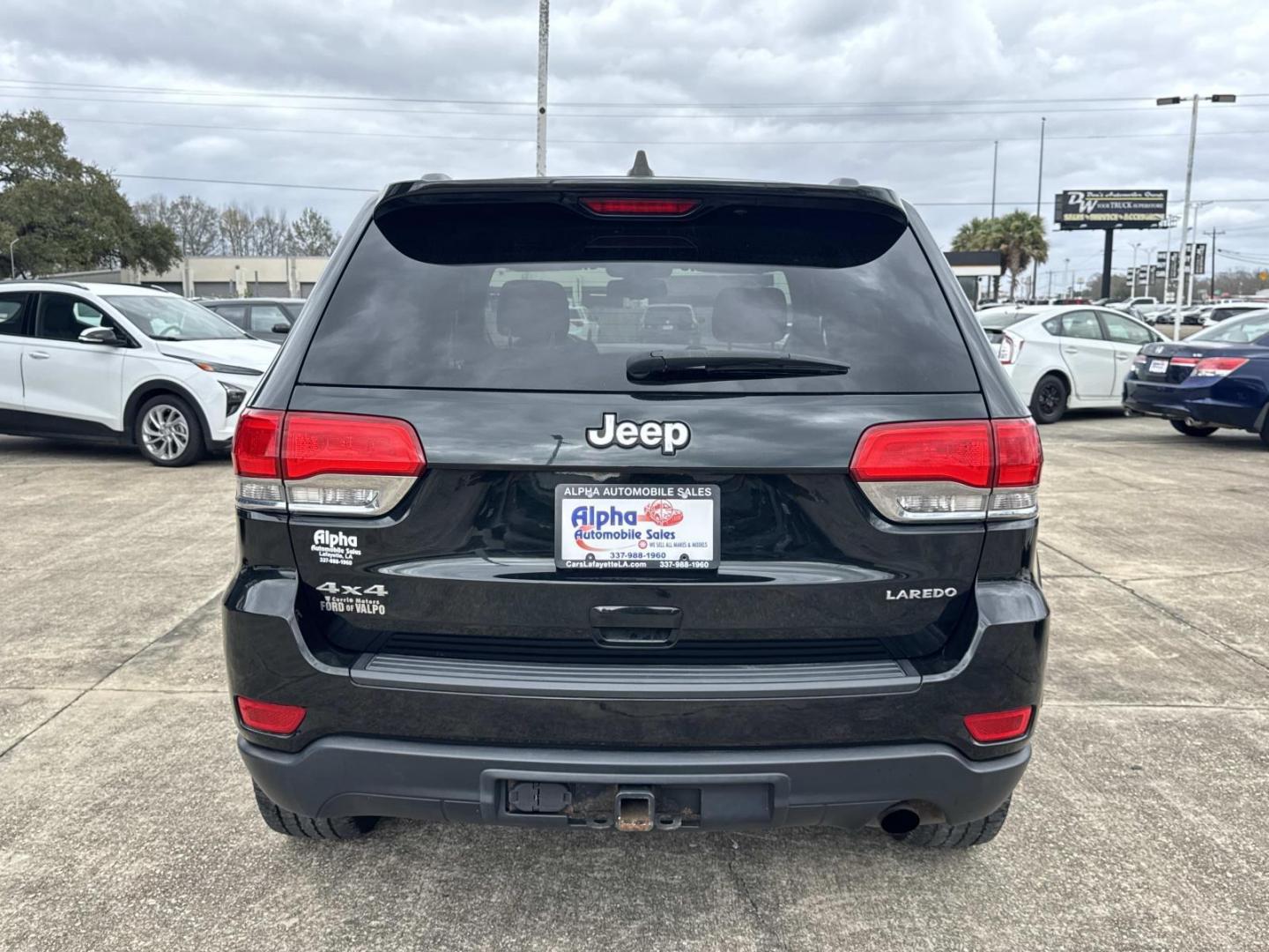 2014 Black /Black Jeep Grand Cherokee 4WD 4dr Laredo (1C4RJFAG3EC) , Automatic transmission, located at 6904 Johnston St., Lafayette, LA, 70503, (337) 988-1960, 30.143589, -92.100601 - Photo#5