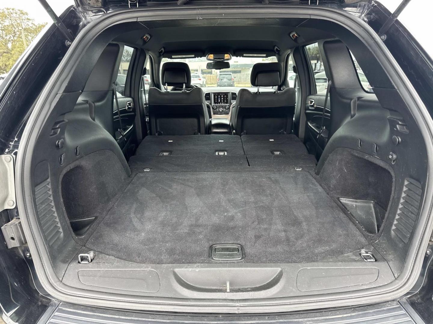 2014 Black /Black Jeep Grand Cherokee 4WD 4dr Laredo (1C4RJFAG3EC) , Automatic transmission, located at 6904 Johnston St., Lafayette, LA, 70503, (337) 988-1960, 30.143589, -92.100601 - Photo#7