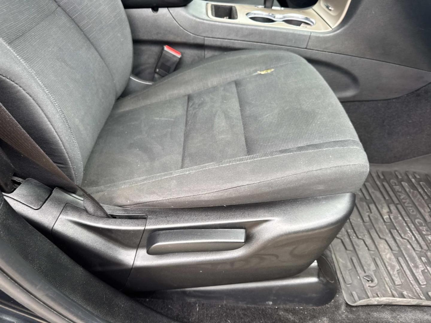 2014 Black /Black Jeep Grand Cherokee 4WD 4dr Laredo (1C4RJFAG3EC) , Automatic transmission, located at 6904 Johnston St., Lafayette, LA, 70503, (337) 988-1960, 30.143589, -92.100601 - Photo#12