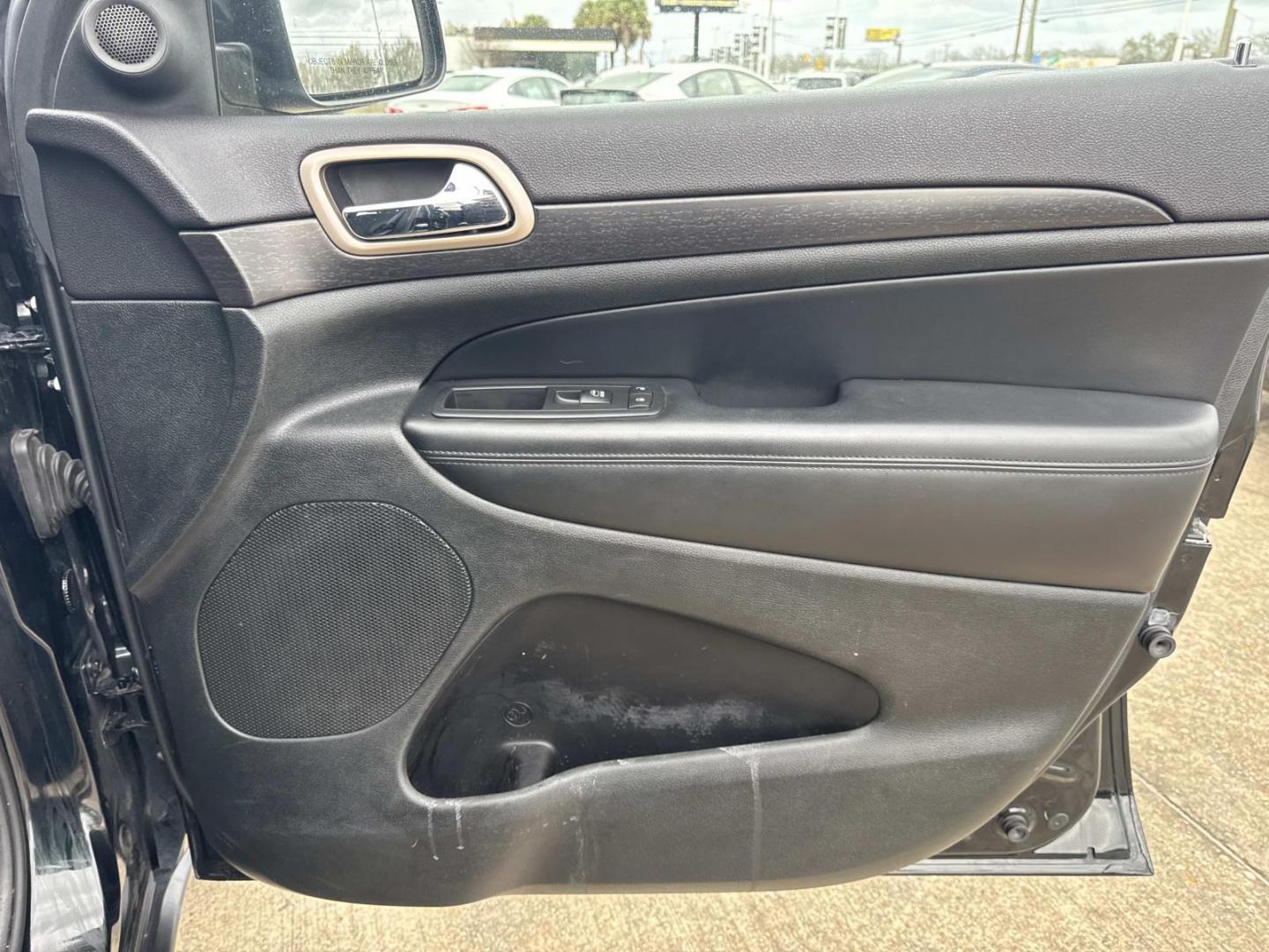 2014 Black /Black Jeep Grand Cherokee 4WD 4dr Laredo (1C4RJFAG3EC) , Automatic transmission, located at 6904 Johnston St., Lafayette, LA, 70503, (337) 988-1960, 30.143589, -92.100601 - Photo#14