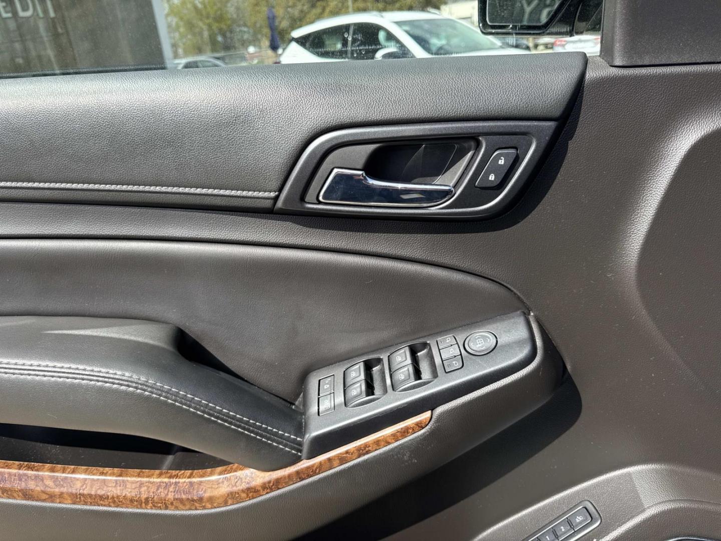 2017 Black /Black Chevrolet Tahoe 4WD 4dr Premier (1GNSKCKC0HR) , Automatic transmission, located at 6904 Johnston St., Lafayette, LA, 70503, (337) 988-1960, 30.143589, -92.100601 - Photo#20