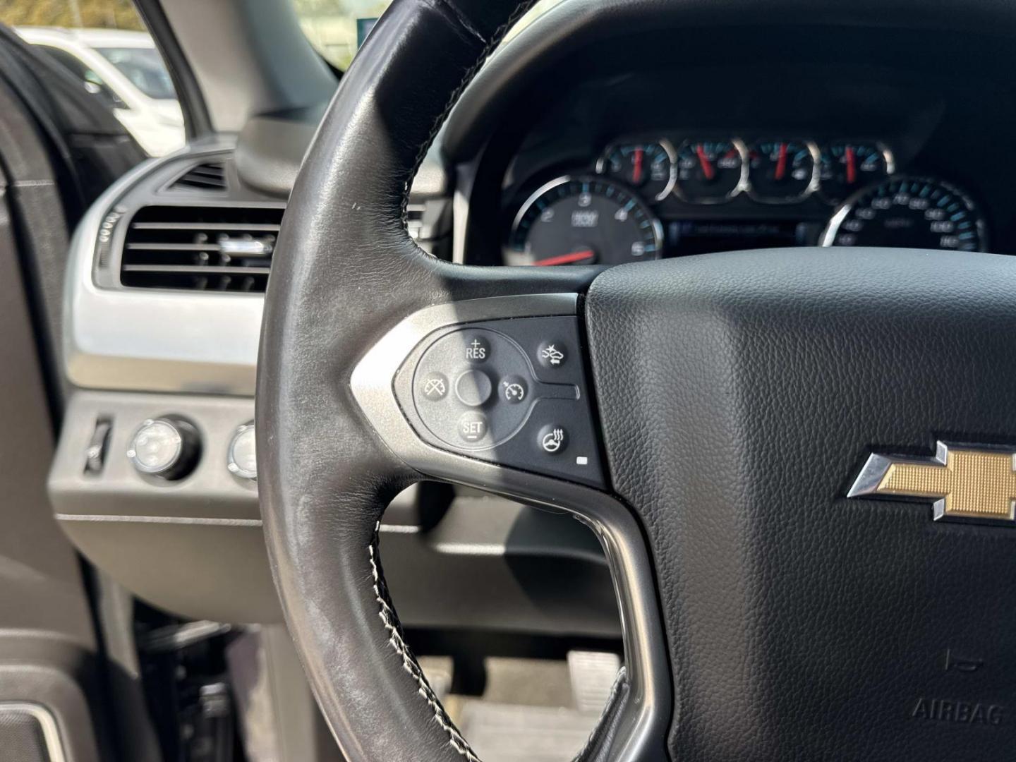 2017 Black /Black Chevrolet Tahoe 4WD 4dr Premier (1GNSKCKC0HR) , Automatic transmission, located at 6904 Johnston St., Lafayette, LA, 70503, (337) 988-1960, 30.143589, -92.100601 - Photo#24