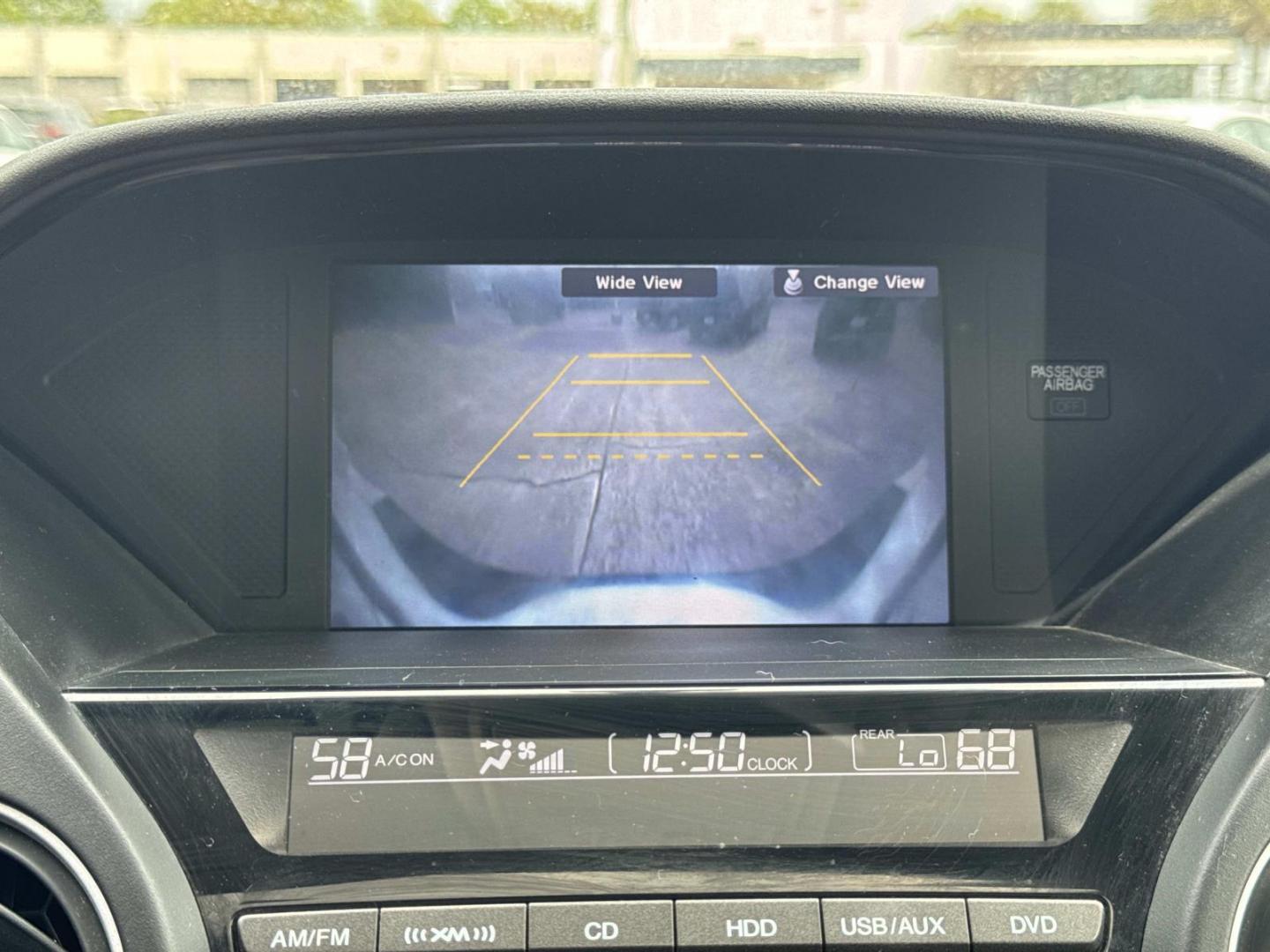 2013 White /Black Honda Pilot 2WD 4dr Touring w/RES and Navi (5FNYF3H94DB) , Automatic transmission, located at 6904 Johnston St., Lafayette, LA, 70503, (337) 988-1960, 30.143589, -92.100601 - Photo#25